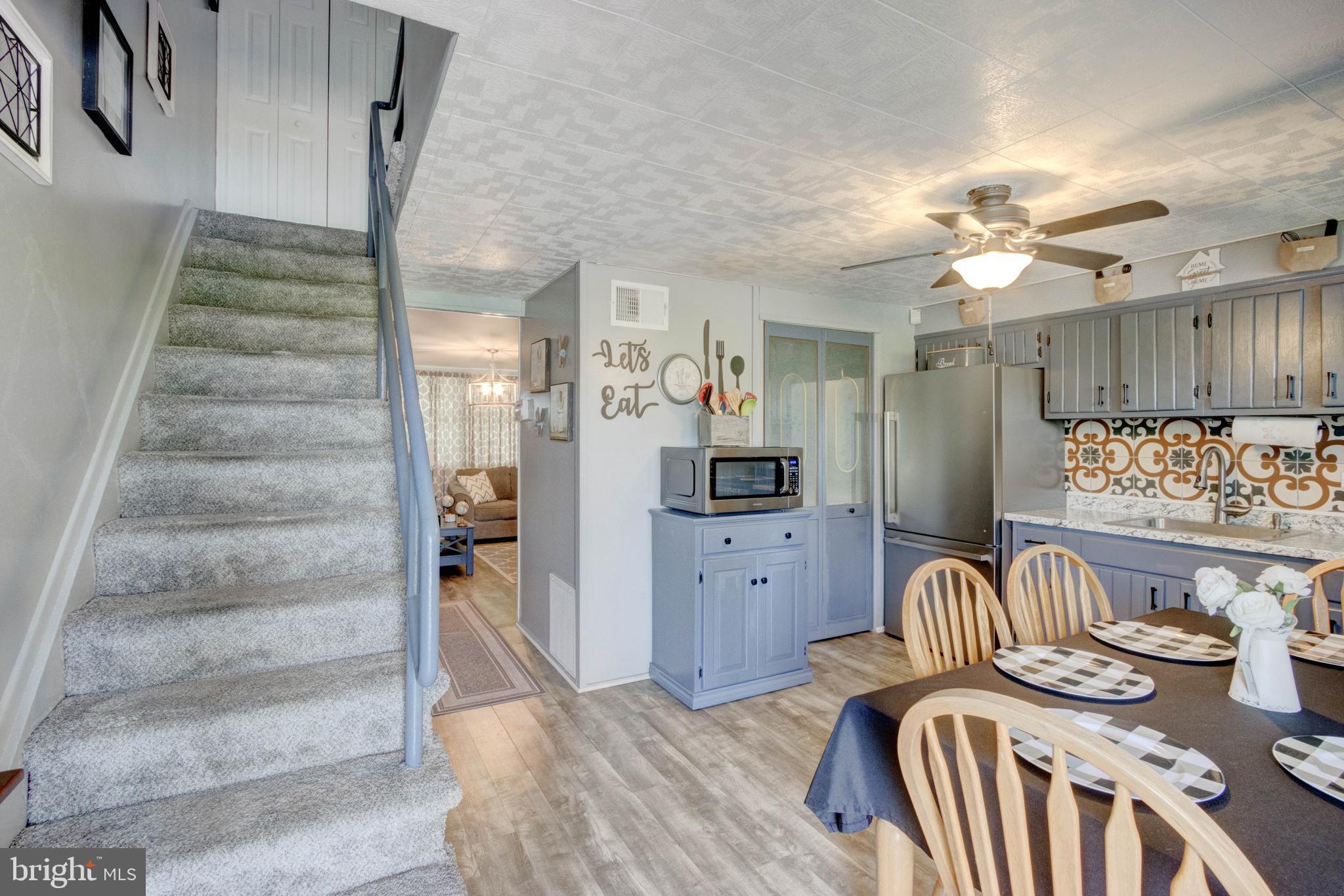 RIVERVIEW - Residential