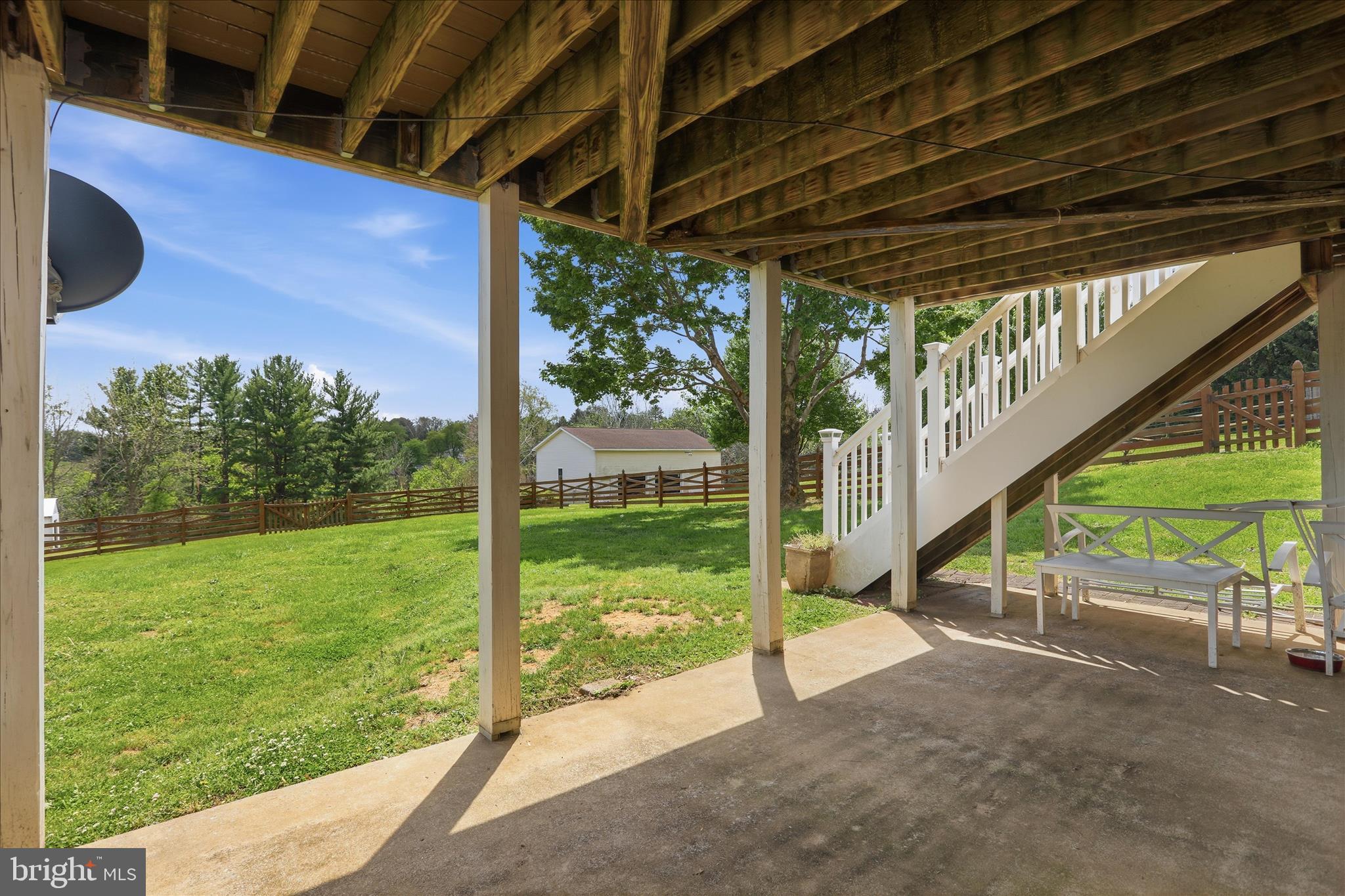 COOL HOLLOW ESTATES - Residential