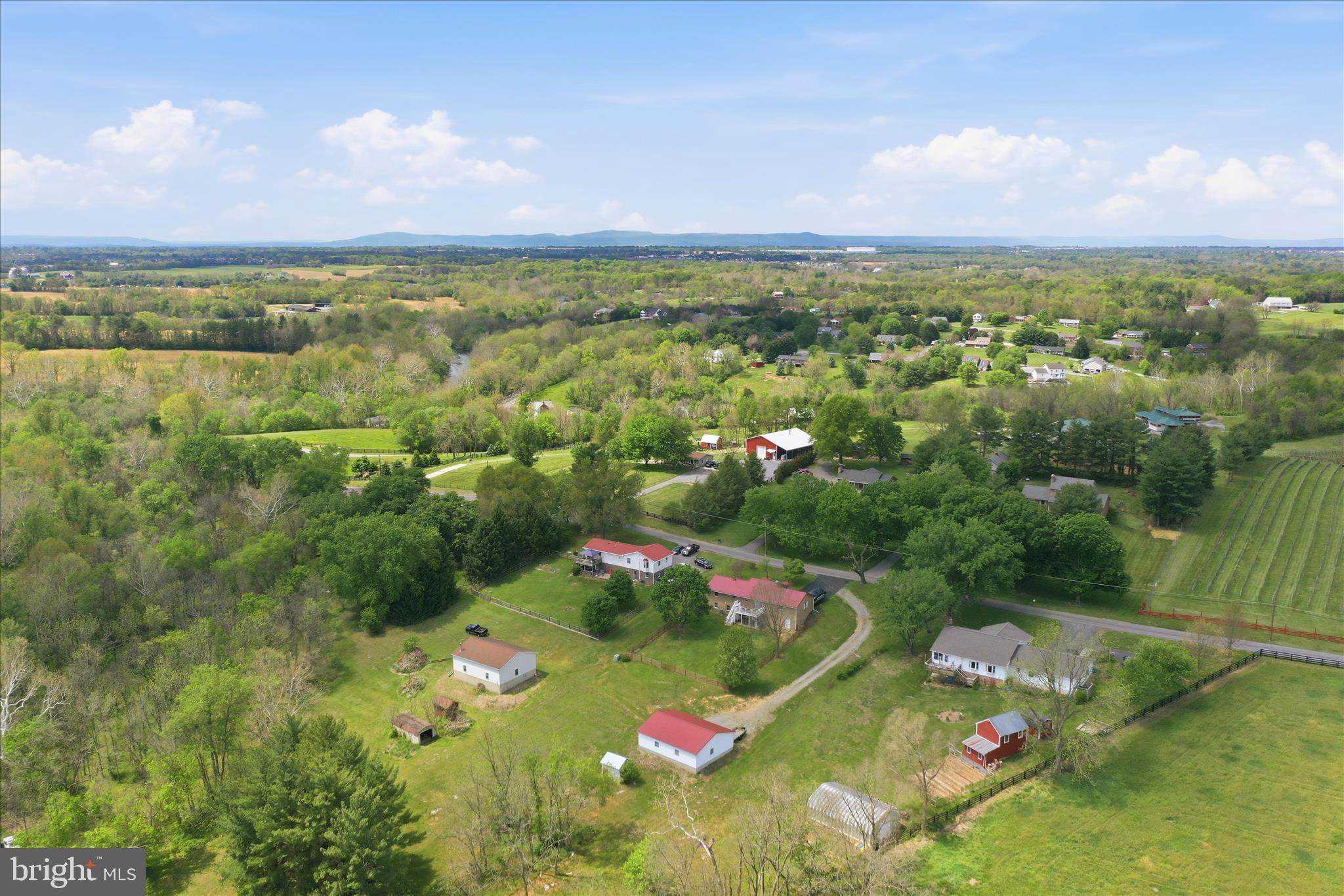 COOL HOLLOW ESTATES - Residential