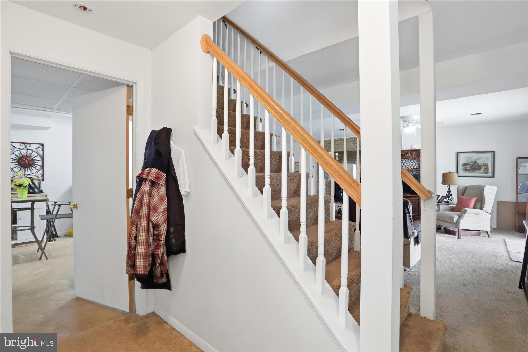 COOL HOLLOW ESTATES - Residential