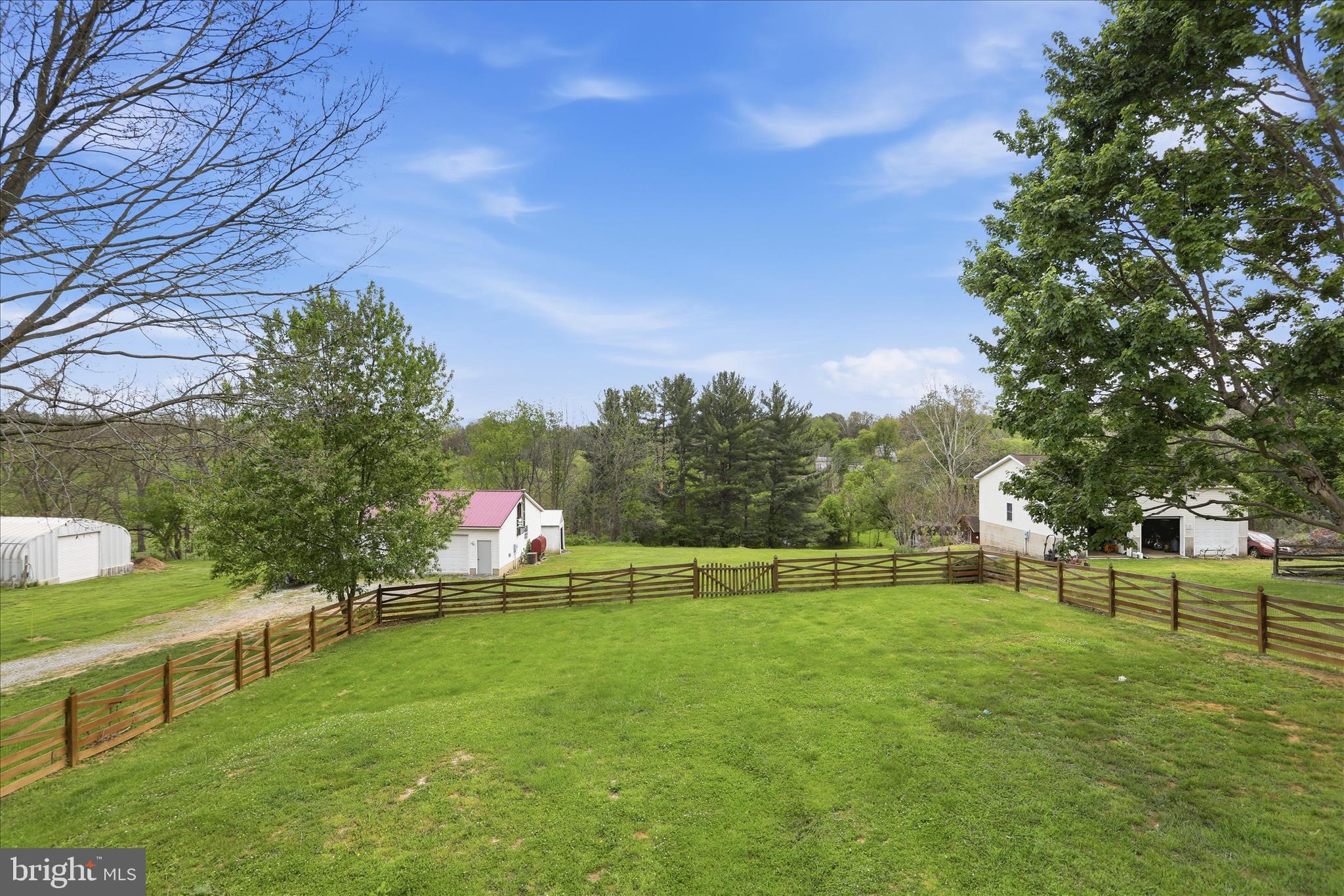 COOL HOLLOW ESTATES - Residential