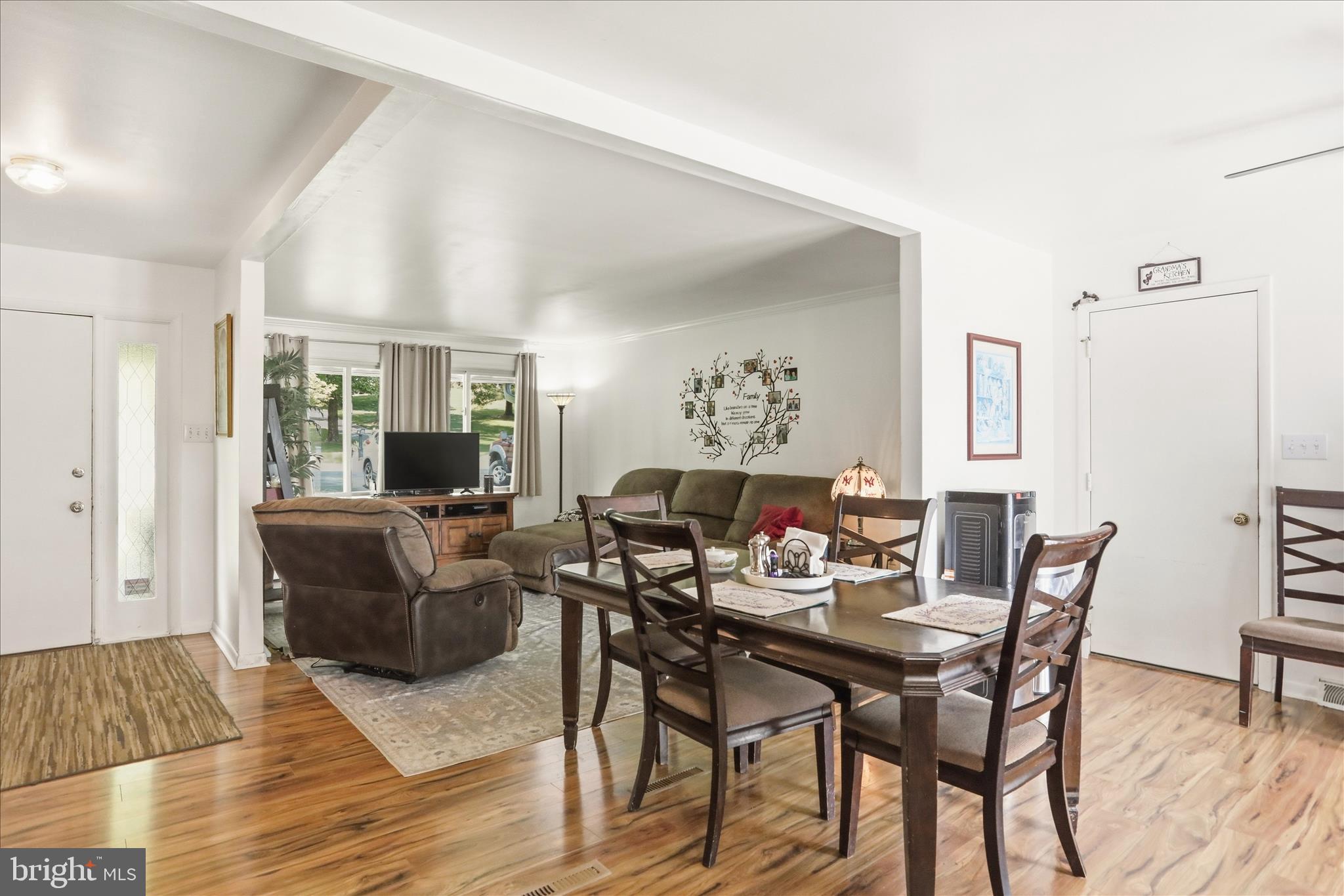 COOL HOLLOW ESTATES - Residential