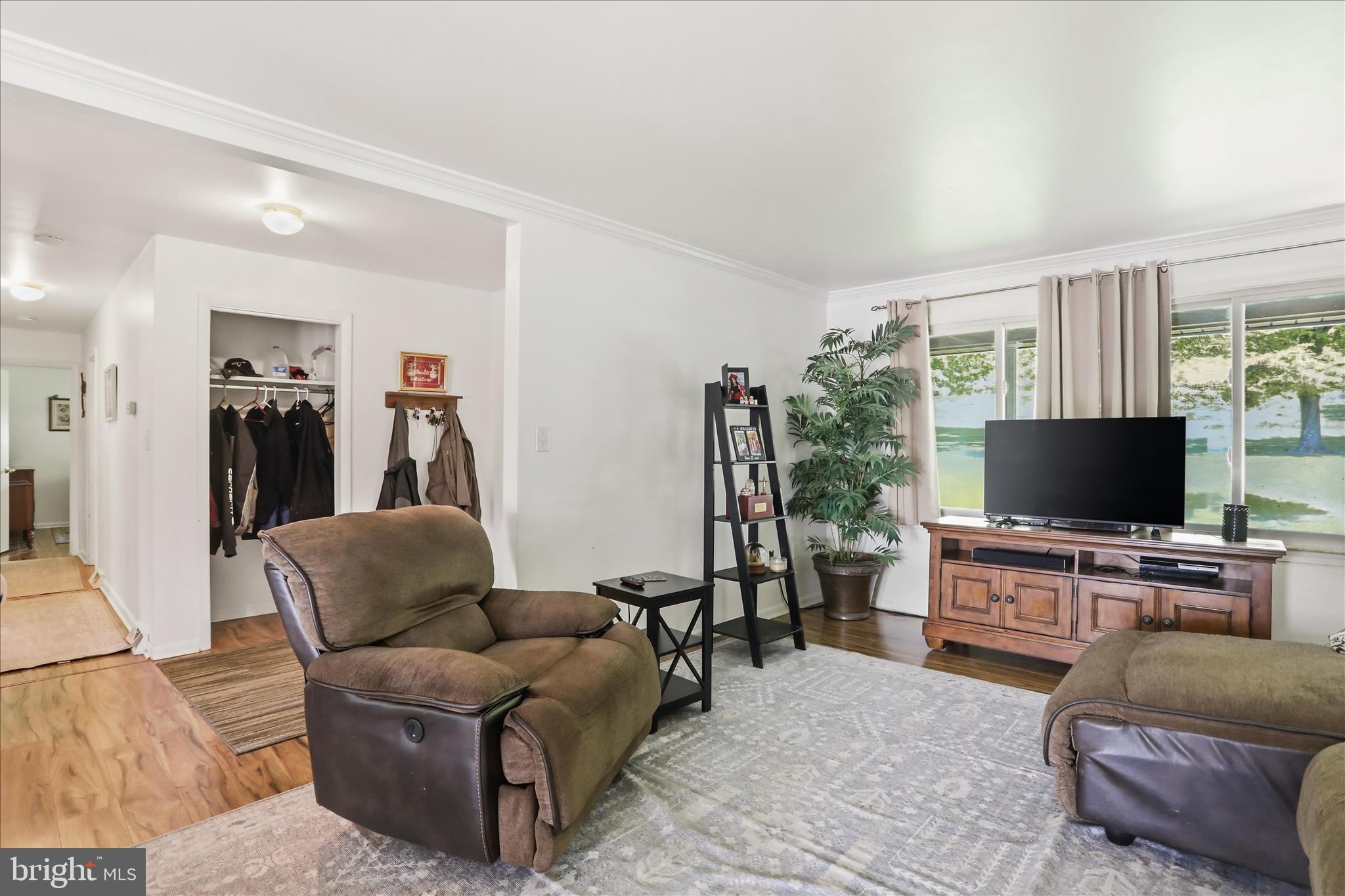 COOL HOLLOW ESTATES - Residential