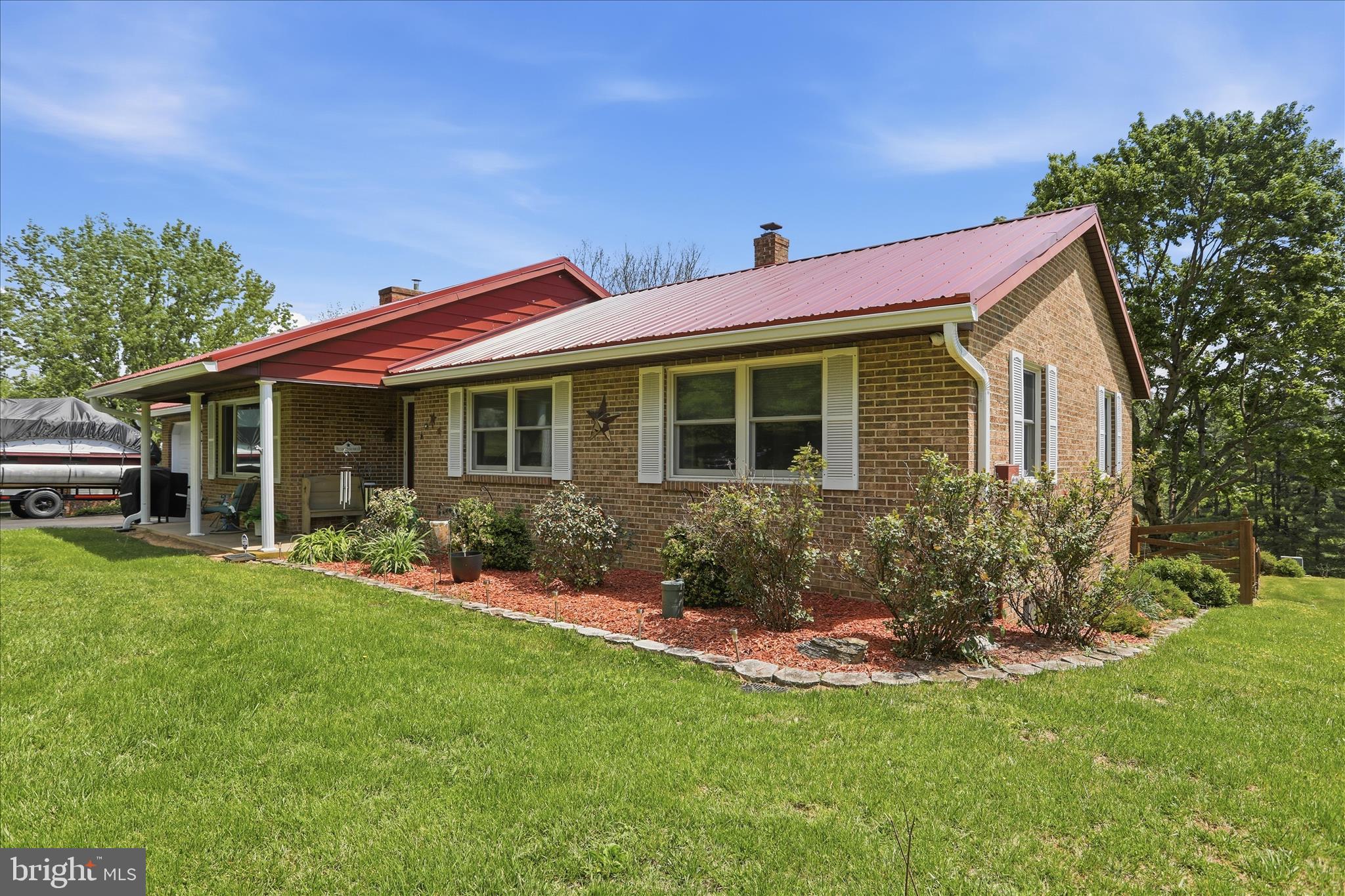 COOL HOLLOW ESTATES - Residential