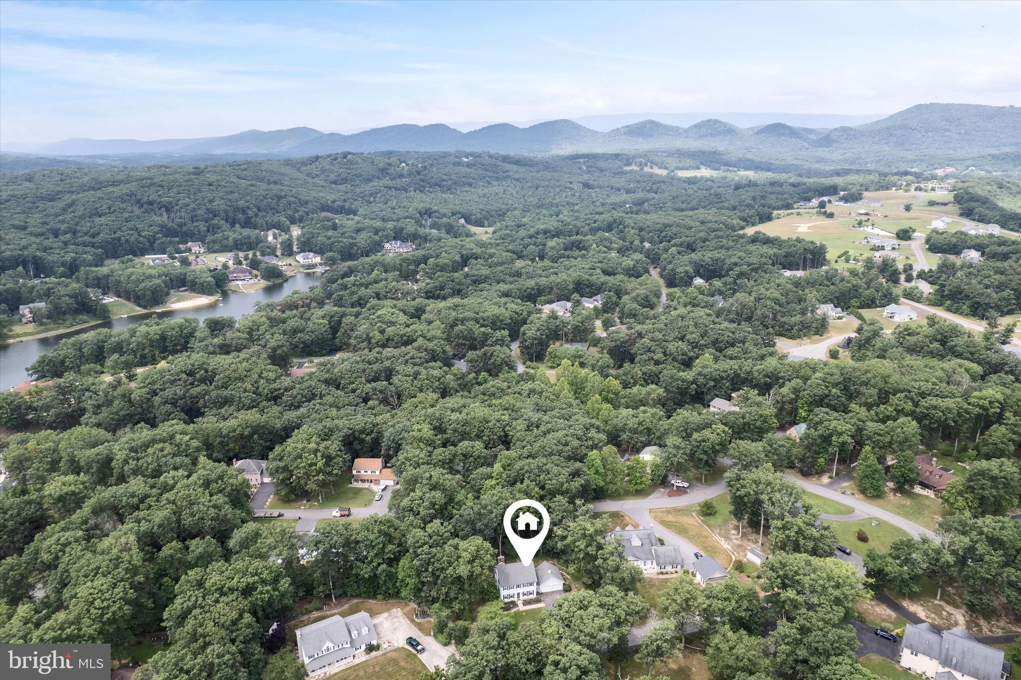 LAKEWOOD - Residential