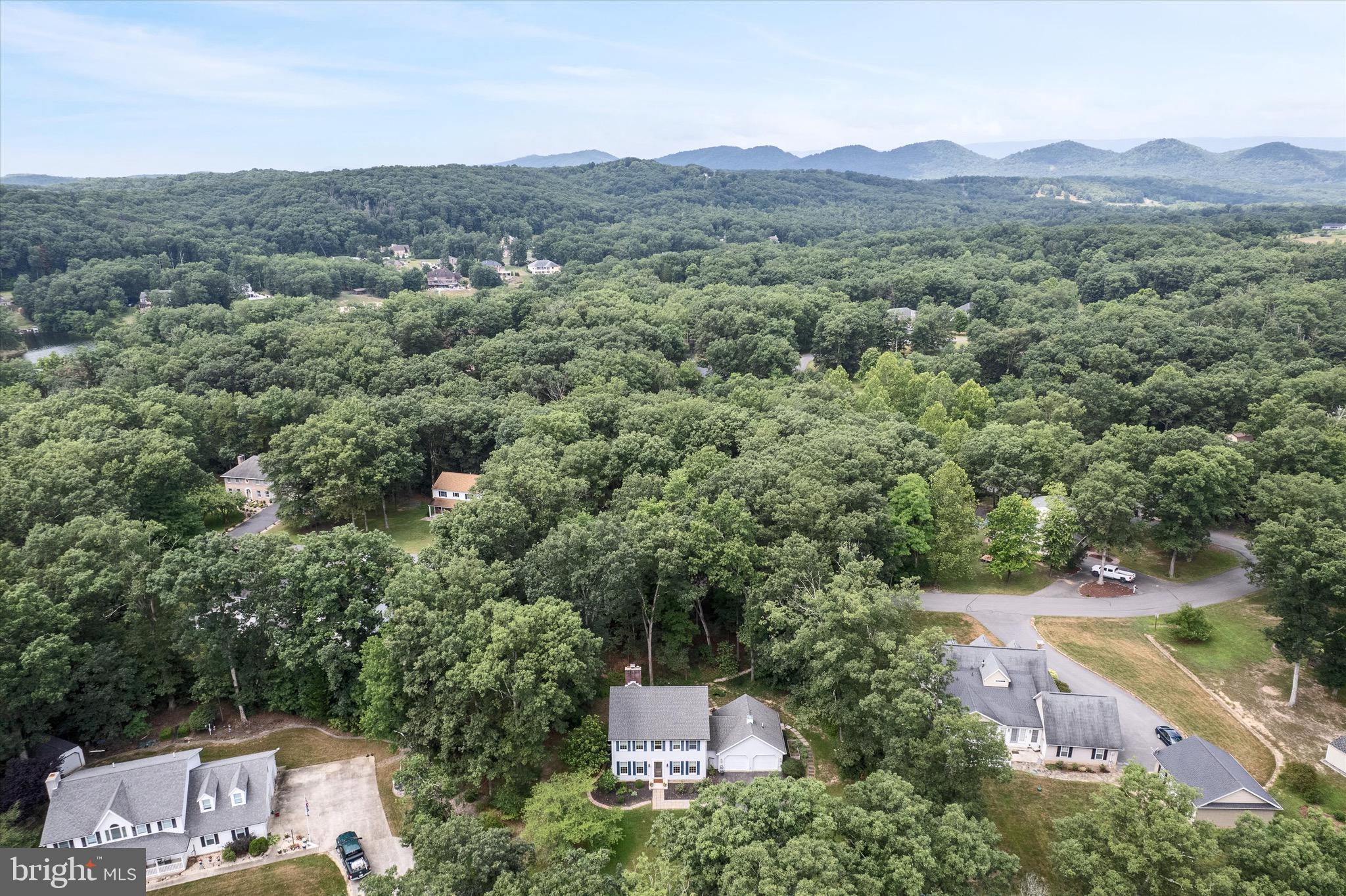 LAKEWOOD - Residential