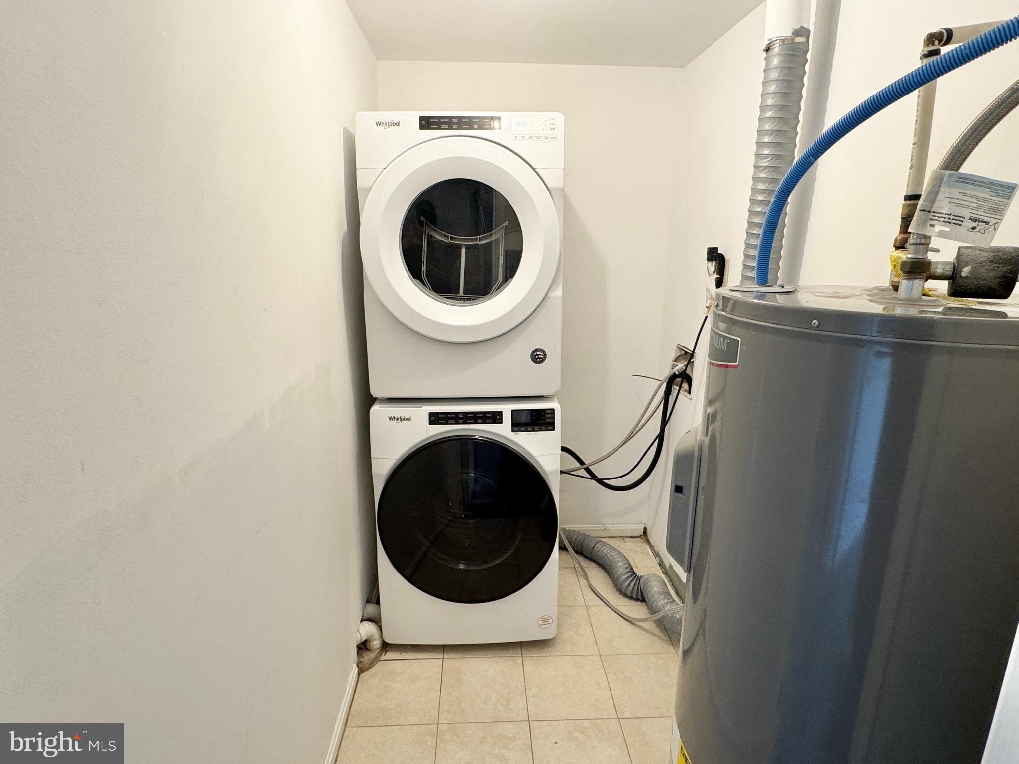 SUNNINGDALE MEADOWS - Residential Lease