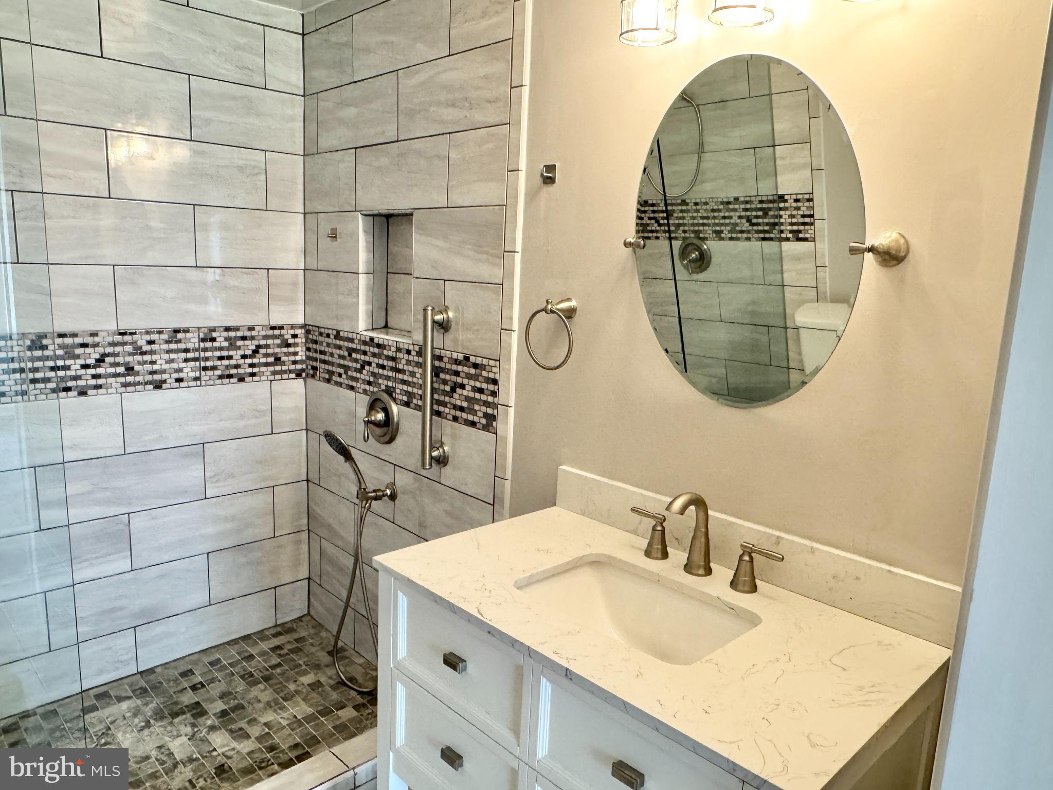 SUNNINGDALE MEADOWS - Residential Lease