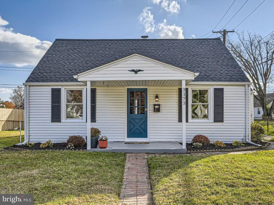 Welcome to this charming and freshly updated 3 bedroom 1 bathroom home! Upon entry you are greeted by a bright and warm living room including an original built-in. The first floor features brand new LVP flooring and fresh paint throughout. The updated kitchen boasts stainless steel appliances, new granite countertops and granite sink, and stunning ceramic tile accents! Two bedrooms are found on the first level, in addition to a clean and fresh bathroom featuring a new vanity and fixtures. This home's second story features a third bedroom, with an additional bonus room that could be used as a fourth bedroom, office, playroom or extra storage. 

A mud room off the kitchen leads to the spacious fenced yard and large rear patio, perfect for that mid-summer barbeque! The oversized shed/workshop is outfitted with working electric, and wide gates enable off-street parking and shed access. This beautiful home resides on a very quiet street, backing up to the Star Marina, and is close to major routes and shopping. Schedule your visit today to see this charming home!

Major updates include: HVAC(2018), Roof(2023), Fridge, tile, sink and countertops(2023), LVP flooring and paint(2023)