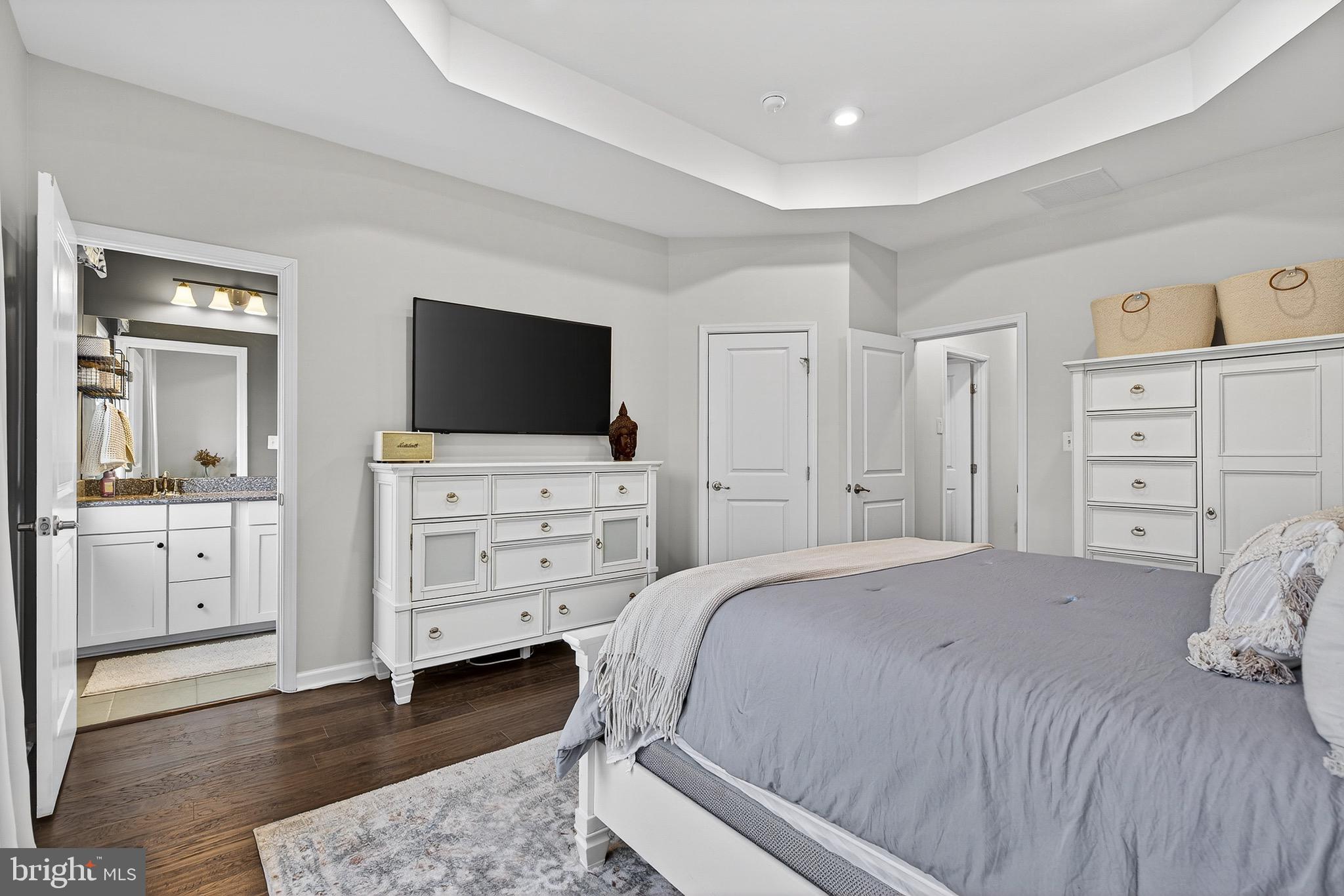 TOWNES AT BYNUM RUN - Residential