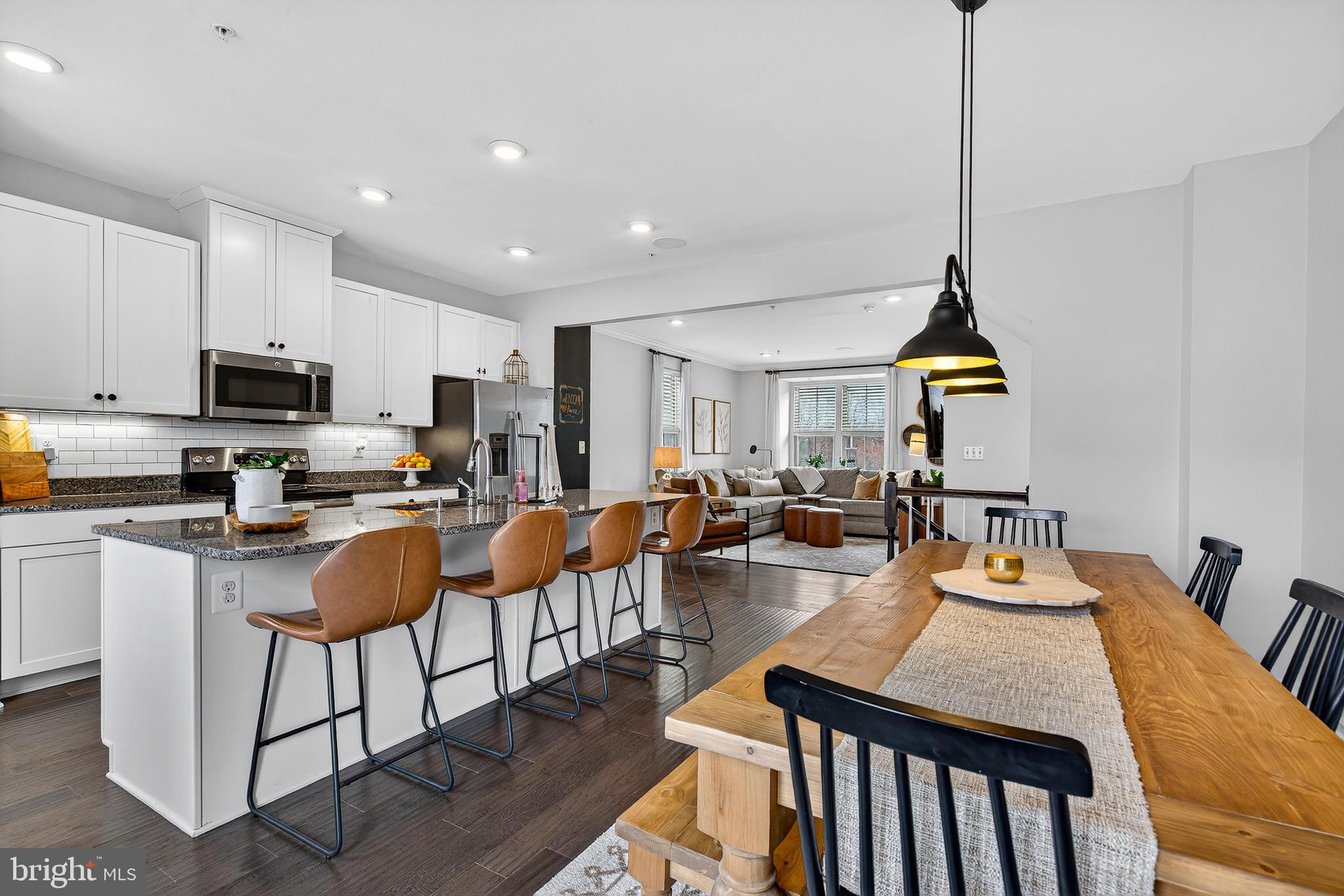 TOWNES AT BYNUM RUN - Residential