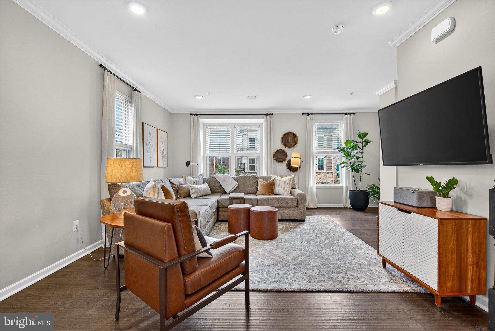 TOWNES AT BYNUM RUN - Residential