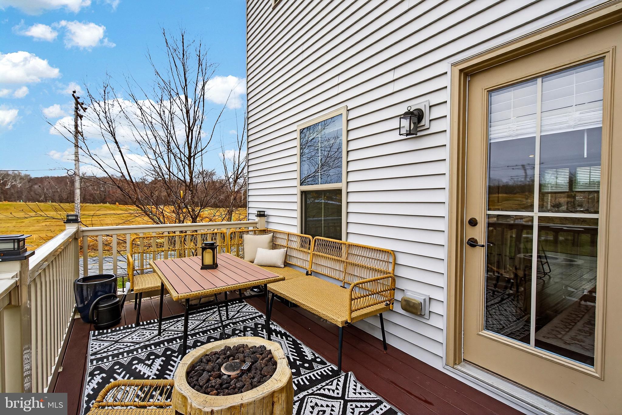 TOWNES AT BYNUM RUN - Residential