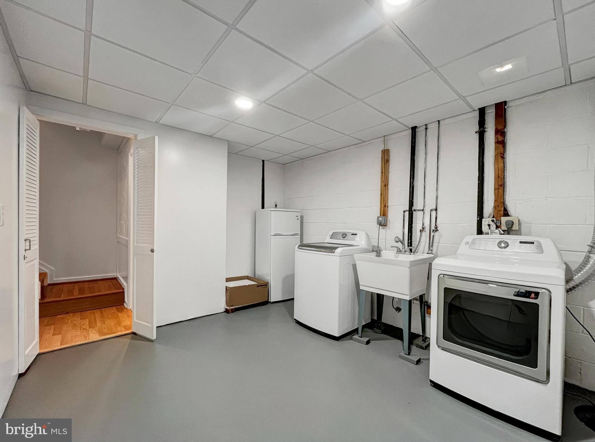 WATERFORD - Residential