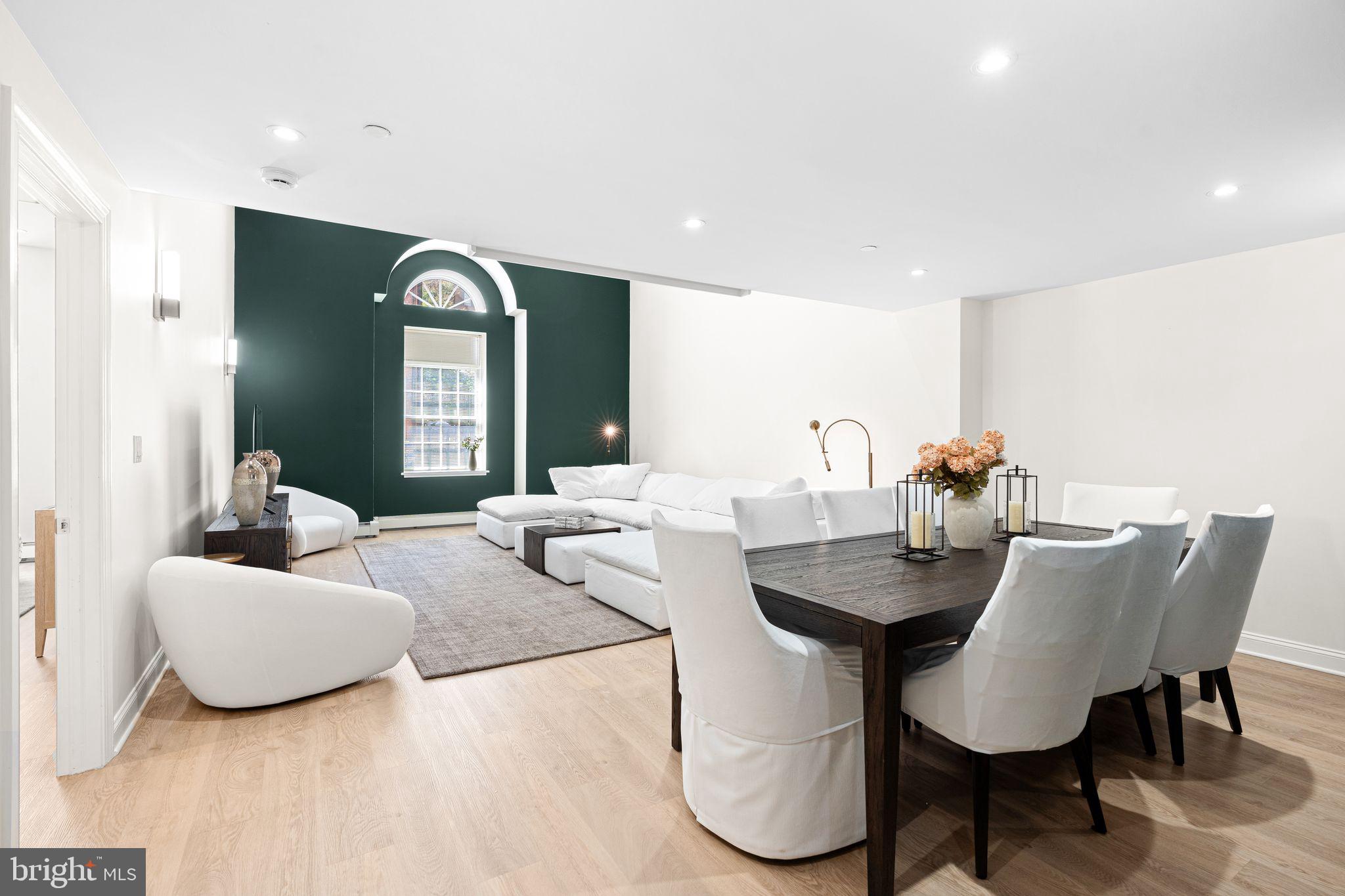 SOCIETY HILL - Residential