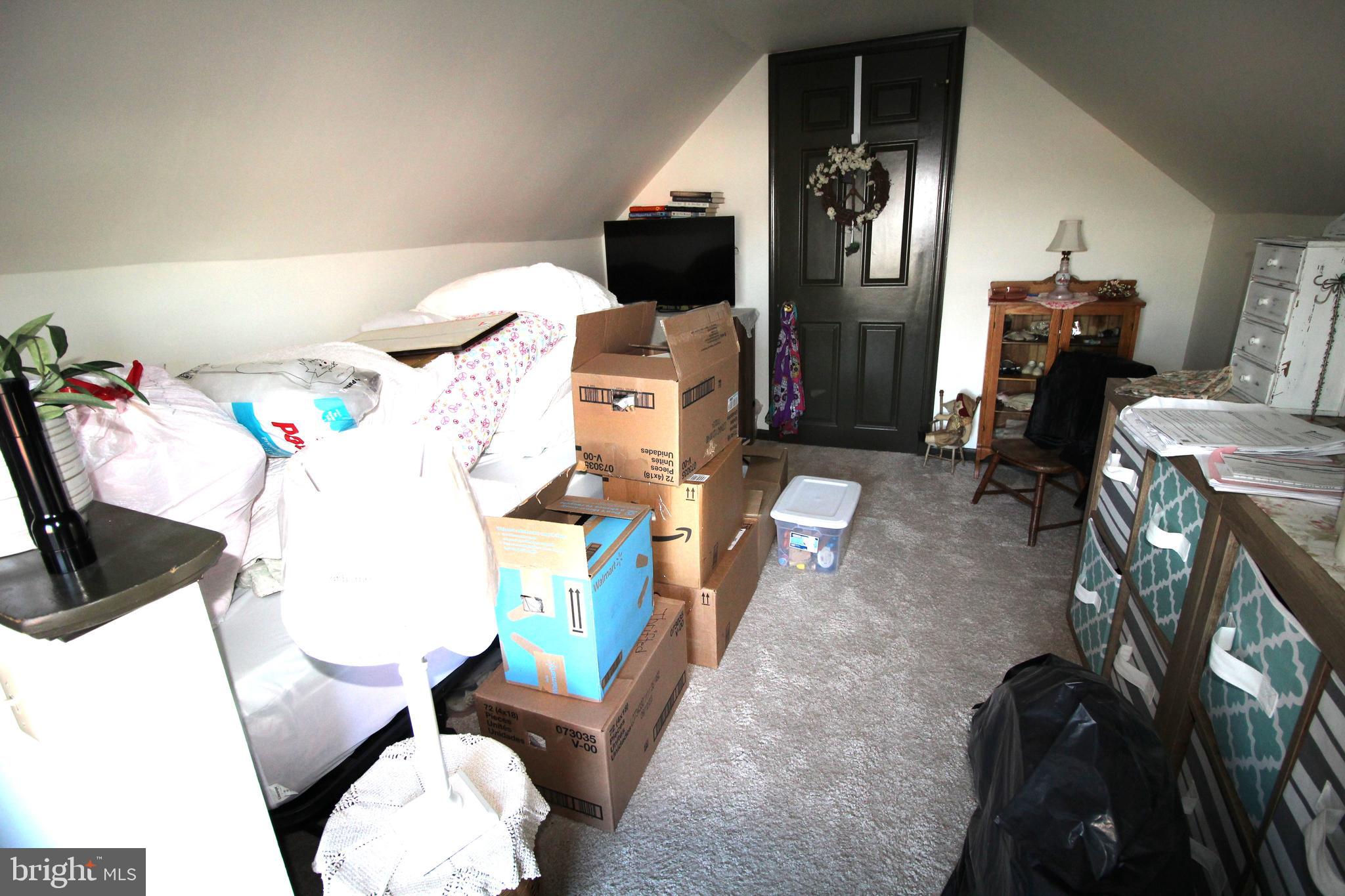 NEW HOLLAND BOROUGH - Residential Lease