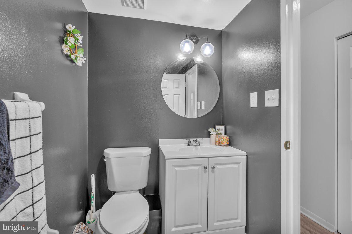DELAIRE LANDING - Residential
