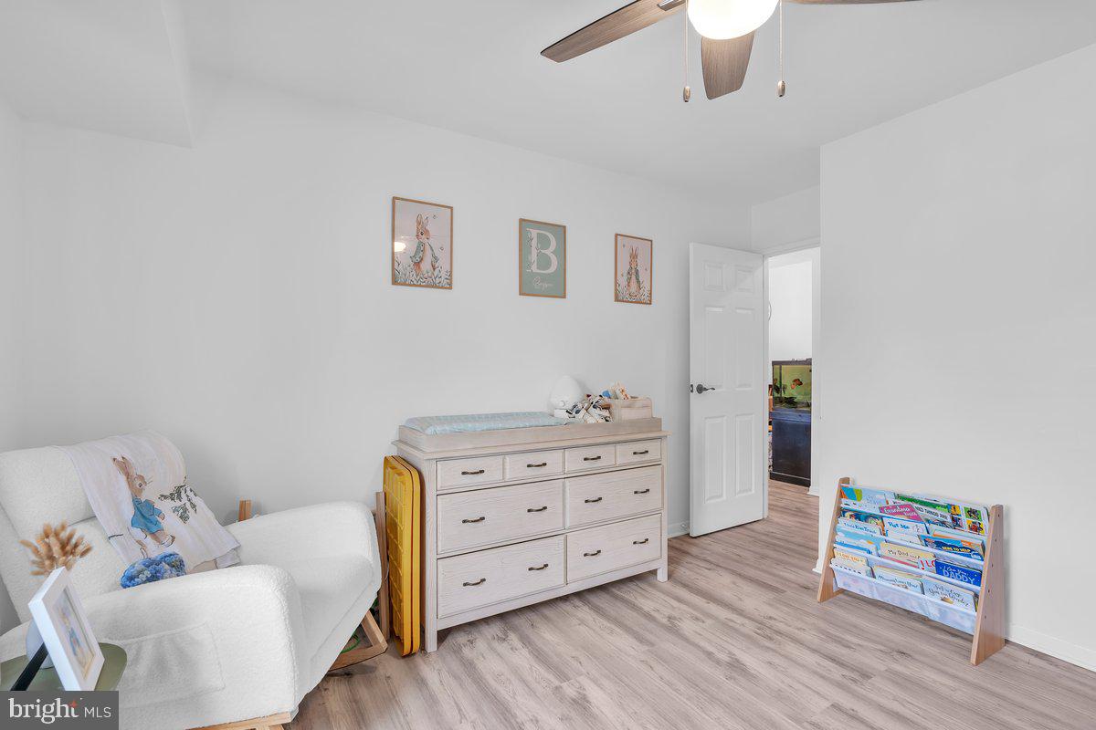 DELAIRE LANDING - Residential