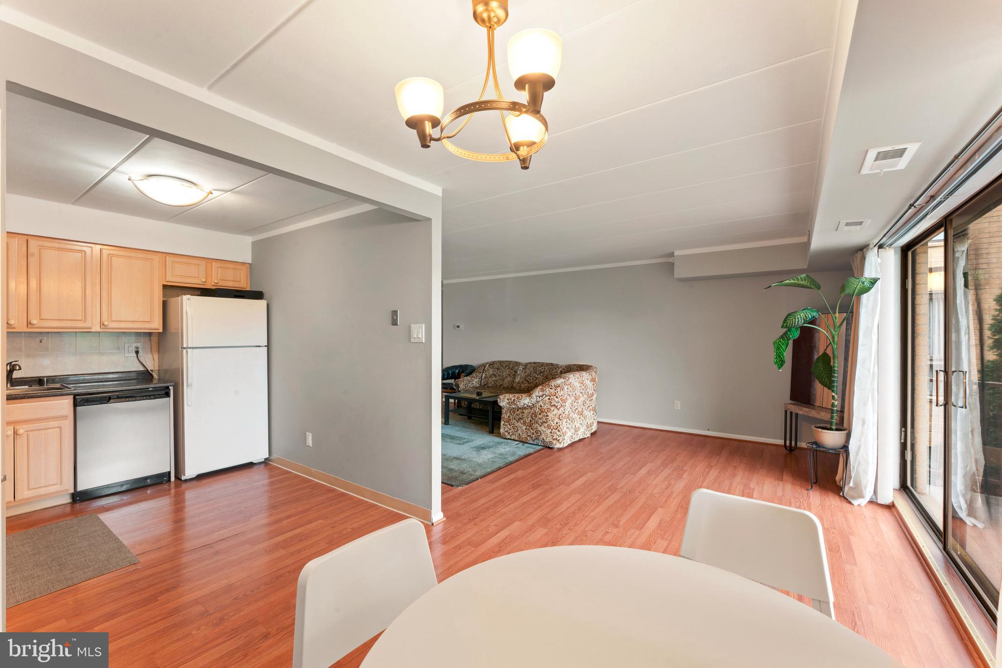 KREWSTOWN - Residential