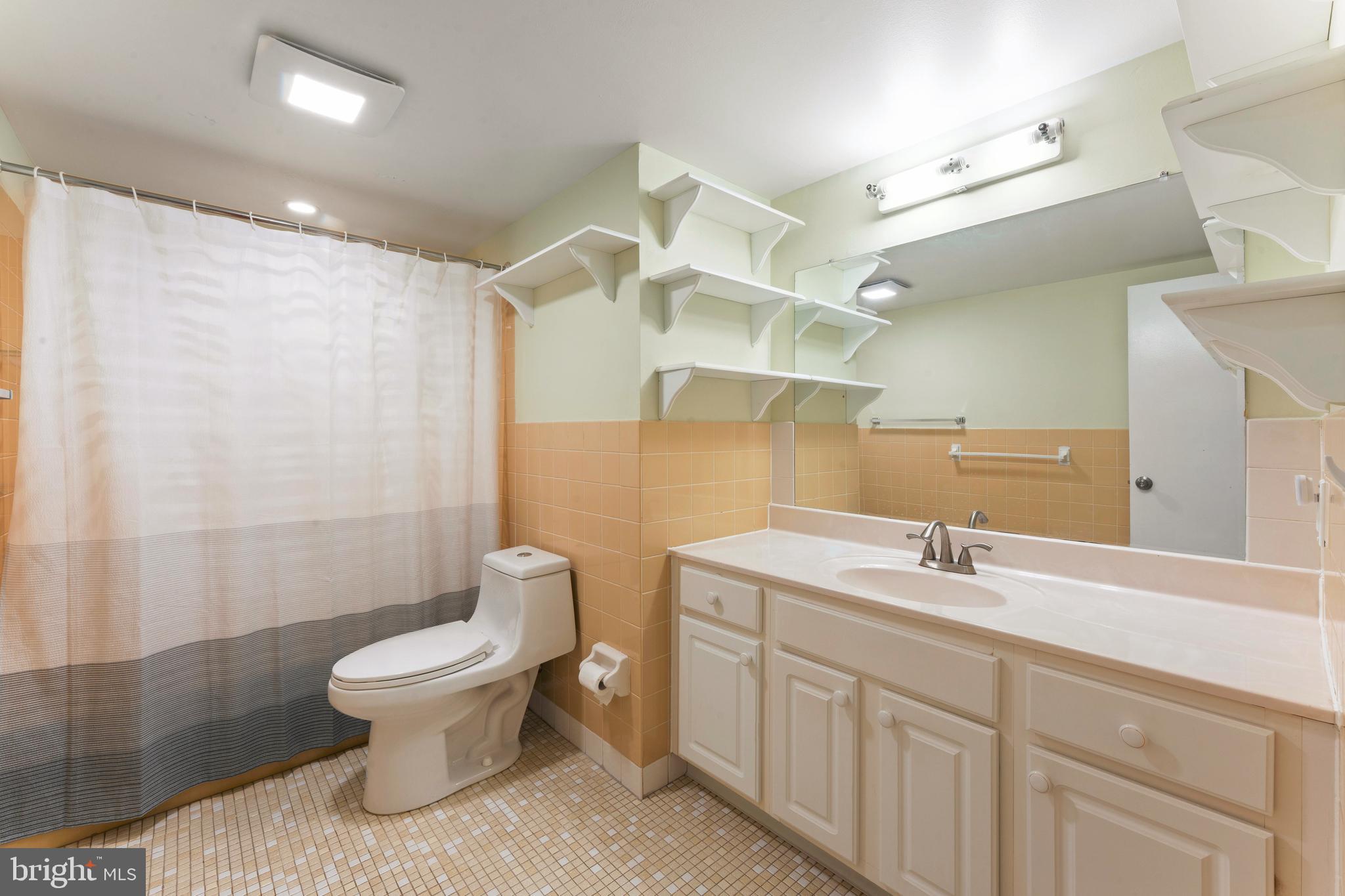 KREWSTOWN - Residential