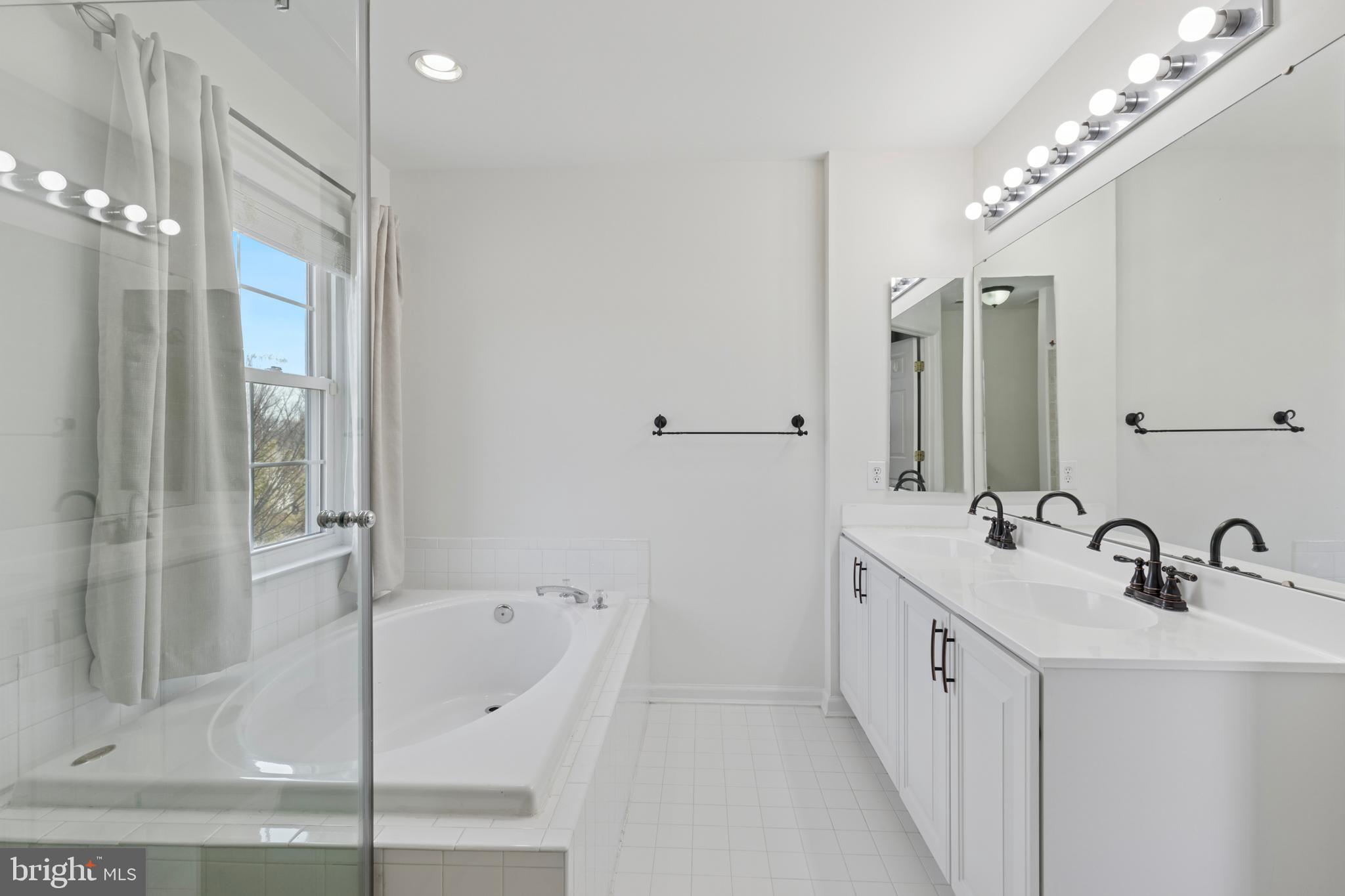 TERRACE AT MONTGOM - Residential Lease