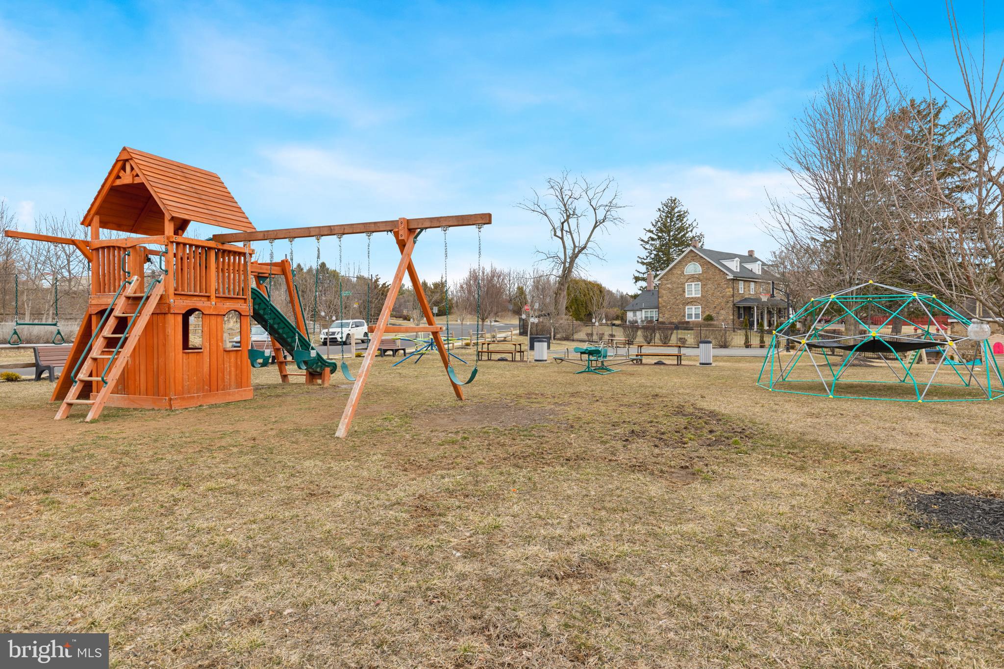 TERRACE AT MONTGOM - Residential Lease