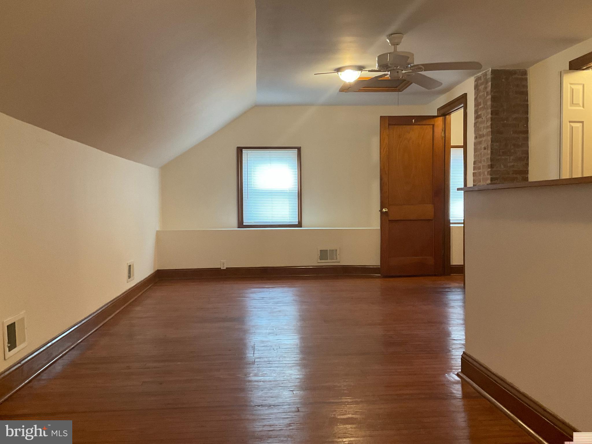 MARYLAND AVENUE - Residential