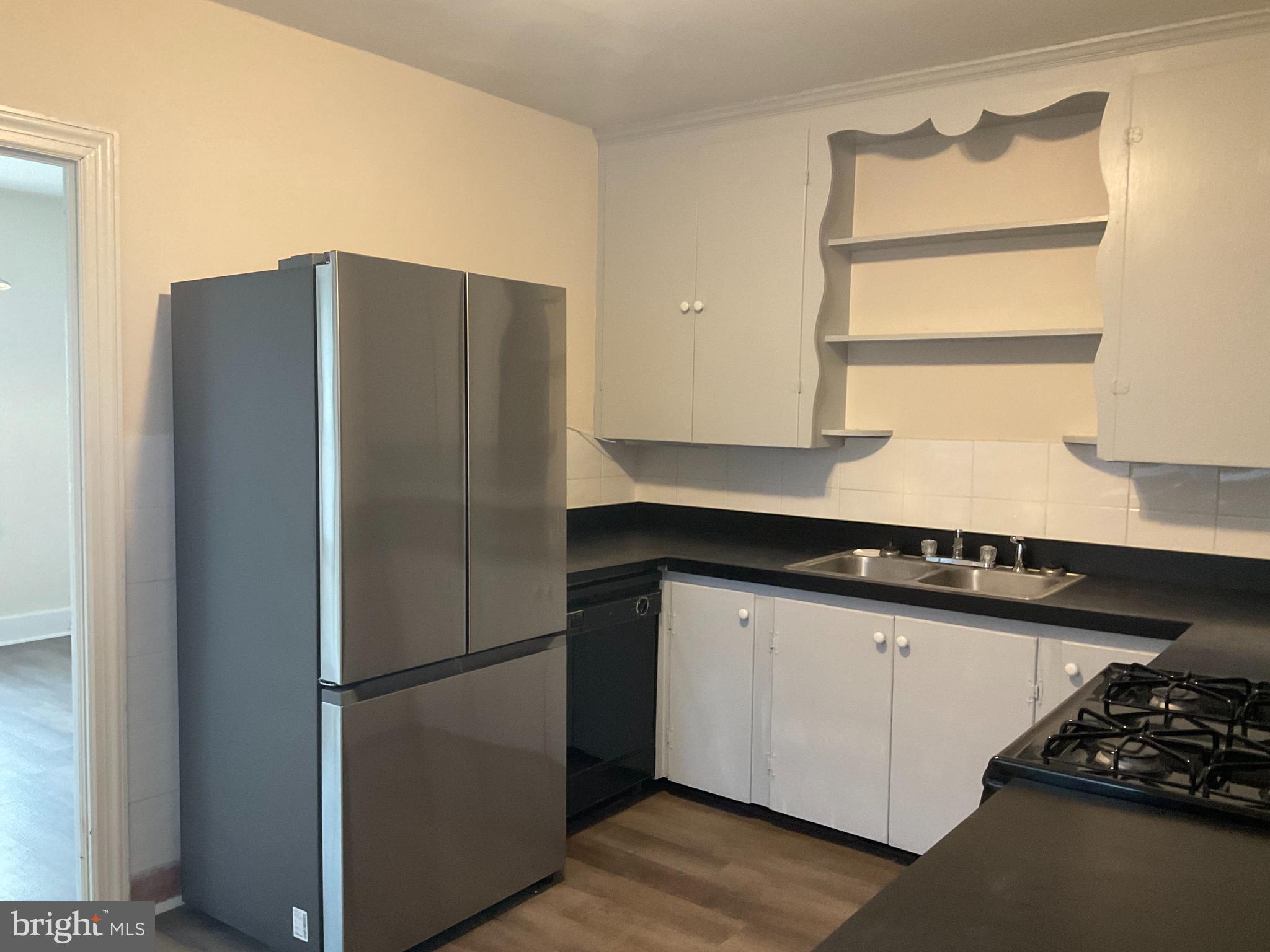 MARYLAND AVENUE - Residential