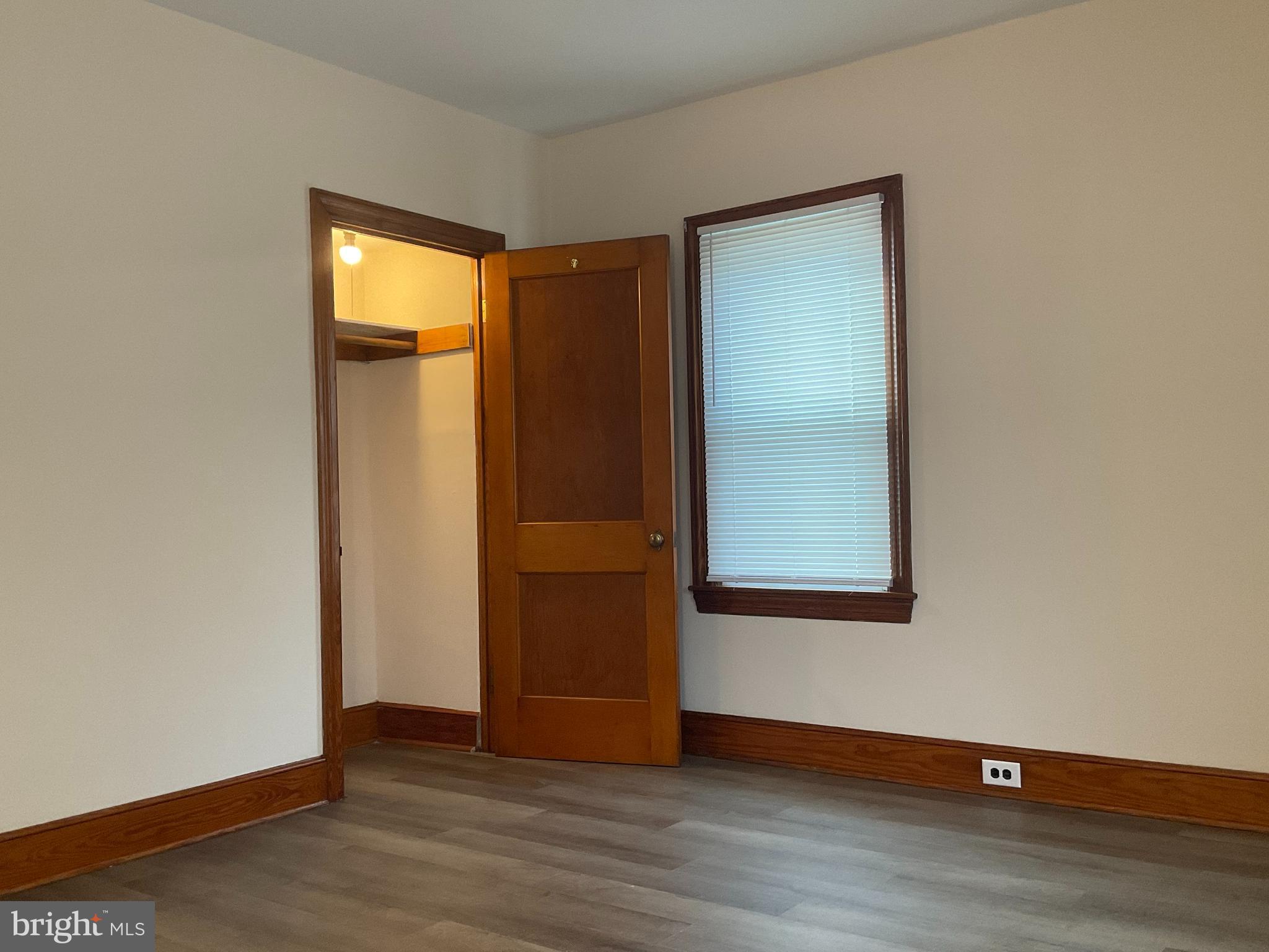 MARYLAND AVENUE - Residential