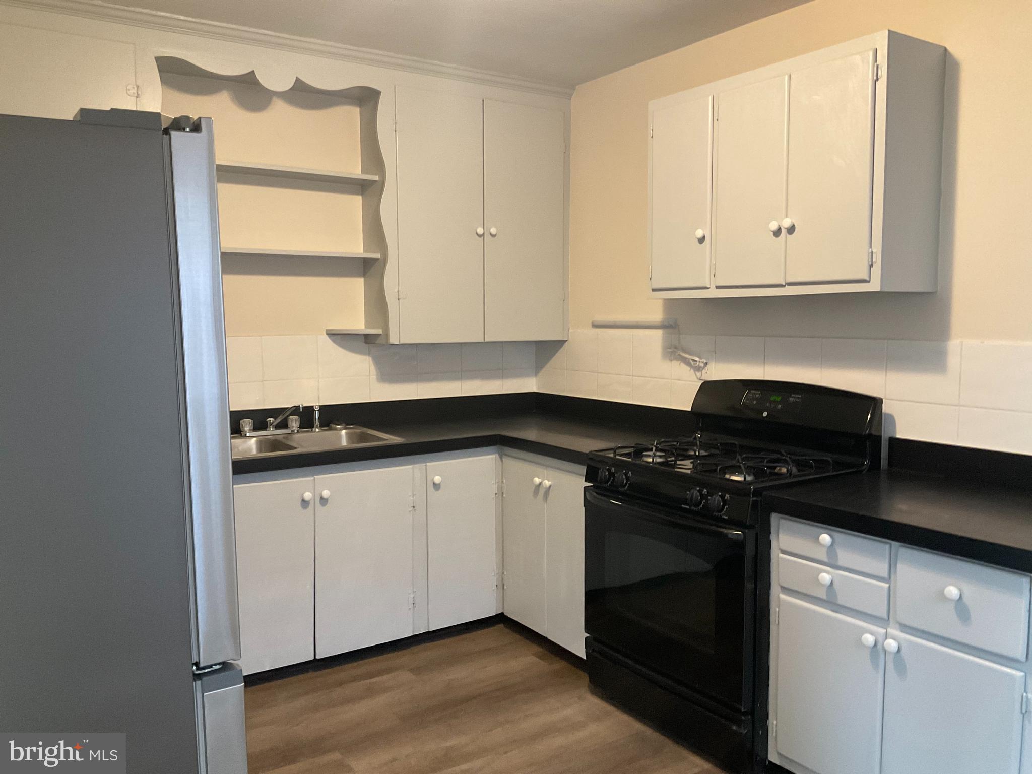 MARYLAND AVENUE - Residential