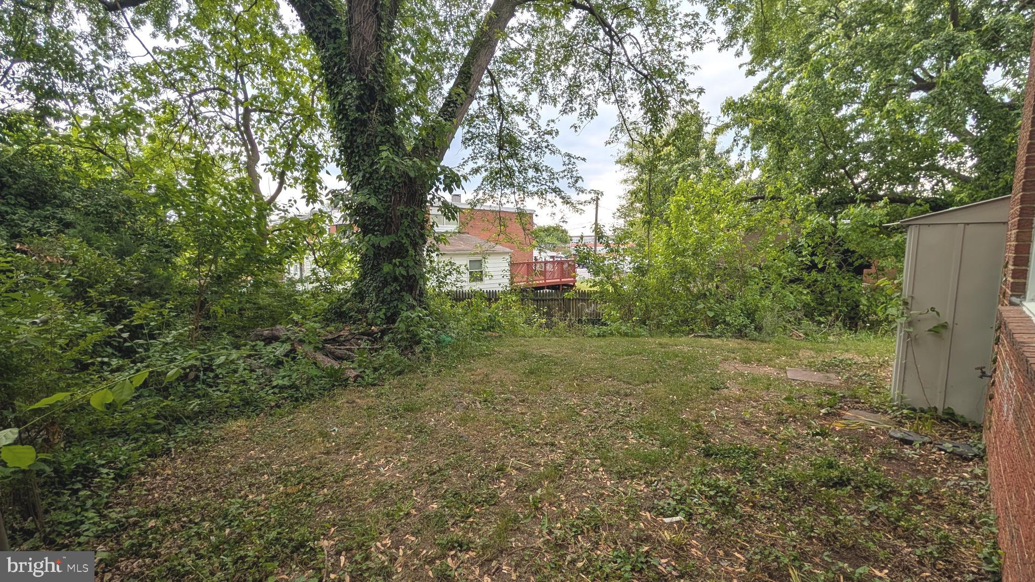 RIVERVIEW - Residential