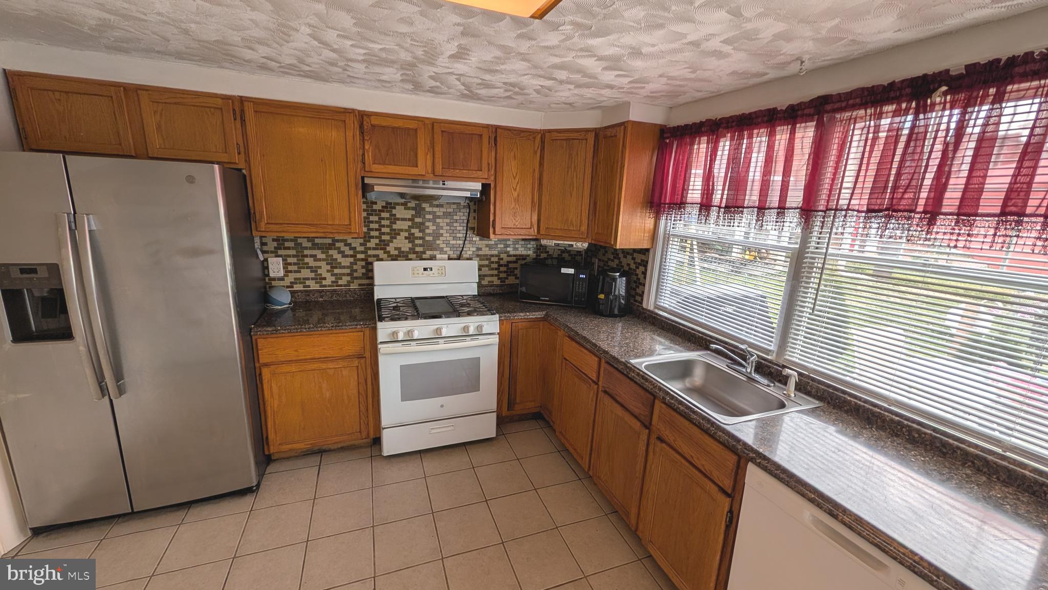 RIVERVIEW - Residential