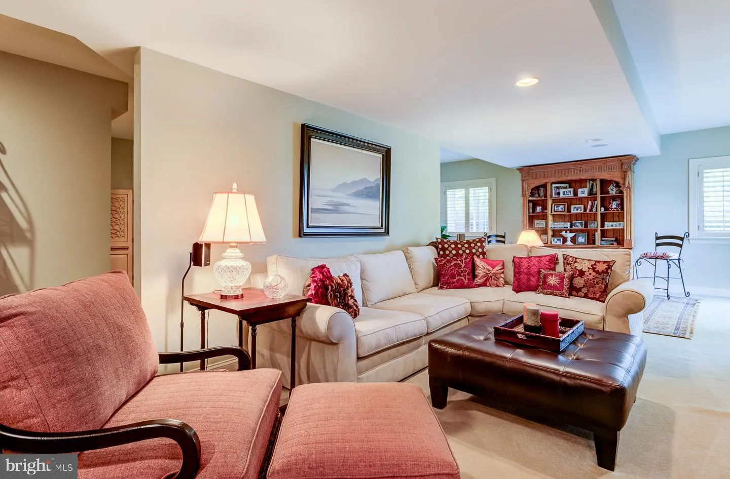 Oxford, Pennsylvania 19363, United States, 4 Bedrooms Bedrooms, ,4 BathroomsBathrooms,Residential,Pending,43198