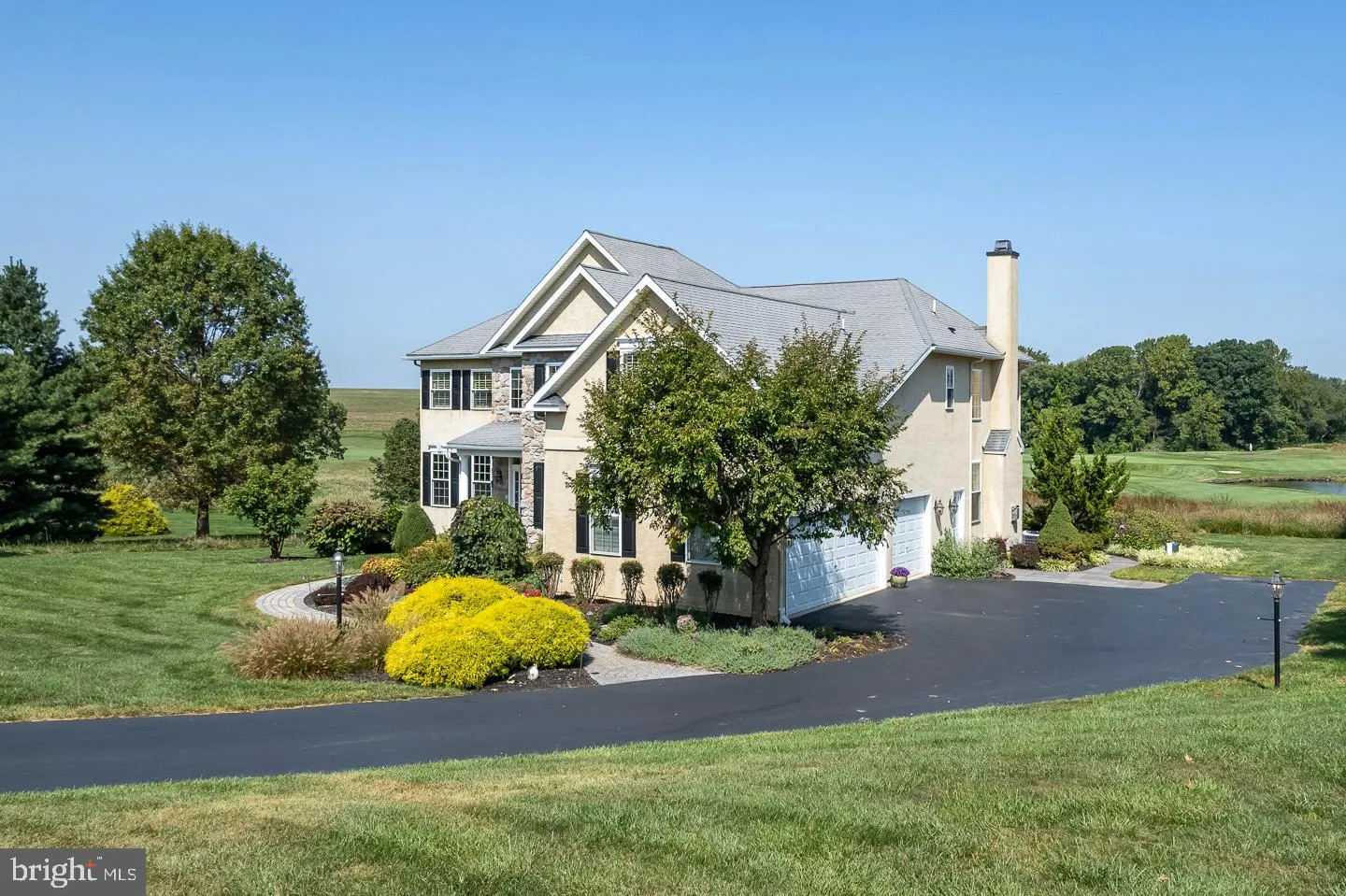 Oxford, Pennsylvania 19363, United States, 4 Bedrooms Bedrooms, ,4 BathroomsBathrooms,Residential,Pending,43198