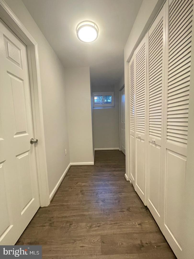 LANDMARK SQUARE - Residential Lease