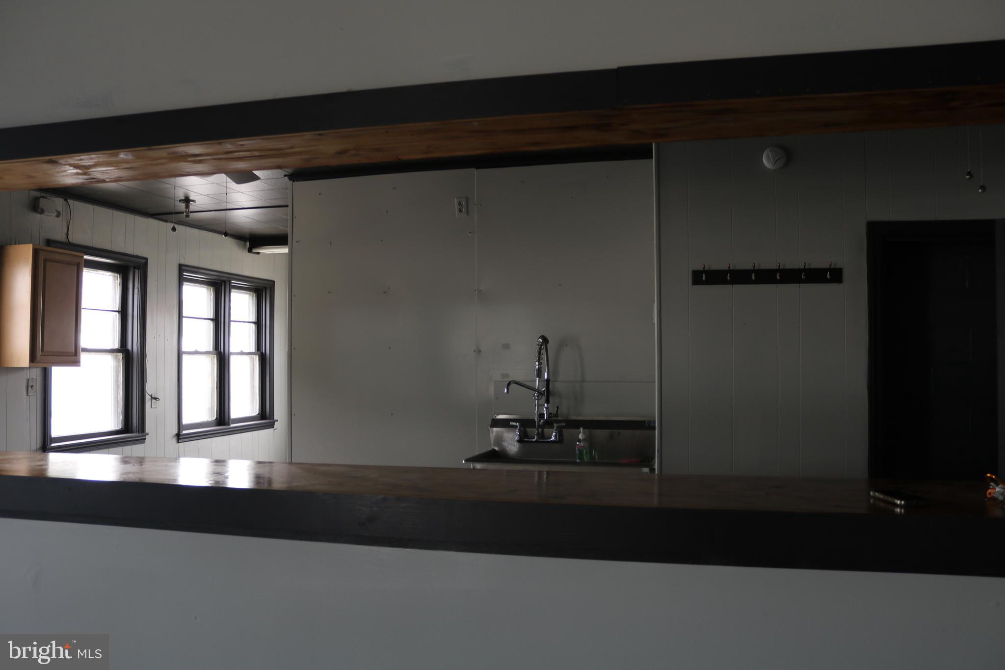 114 WALNUT STREET SUITE 6