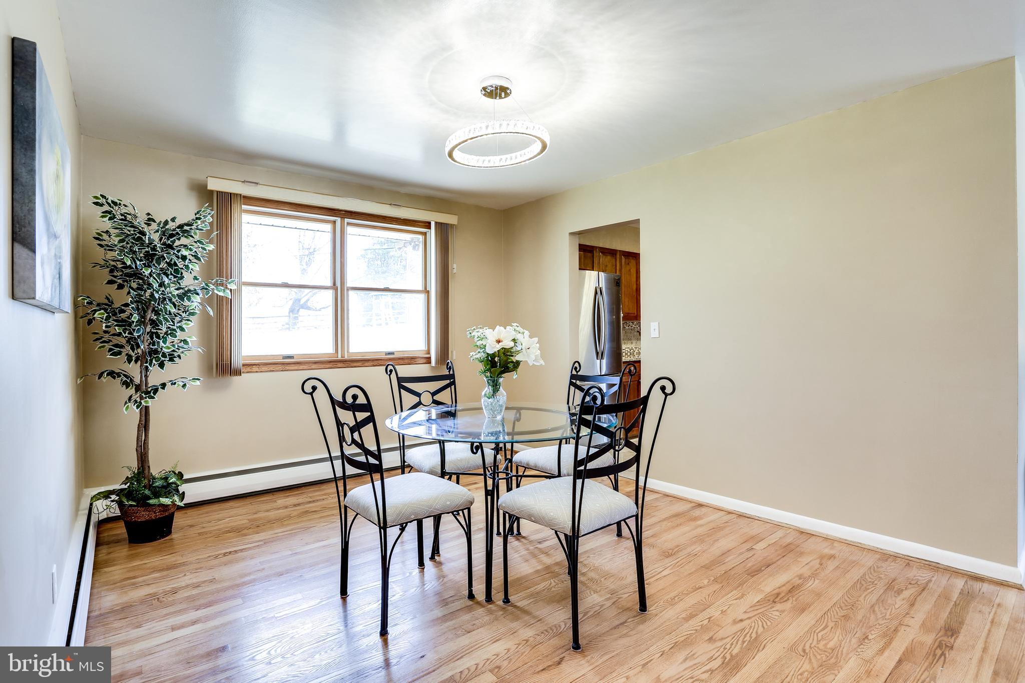 MOUNT HEBRON - Residential