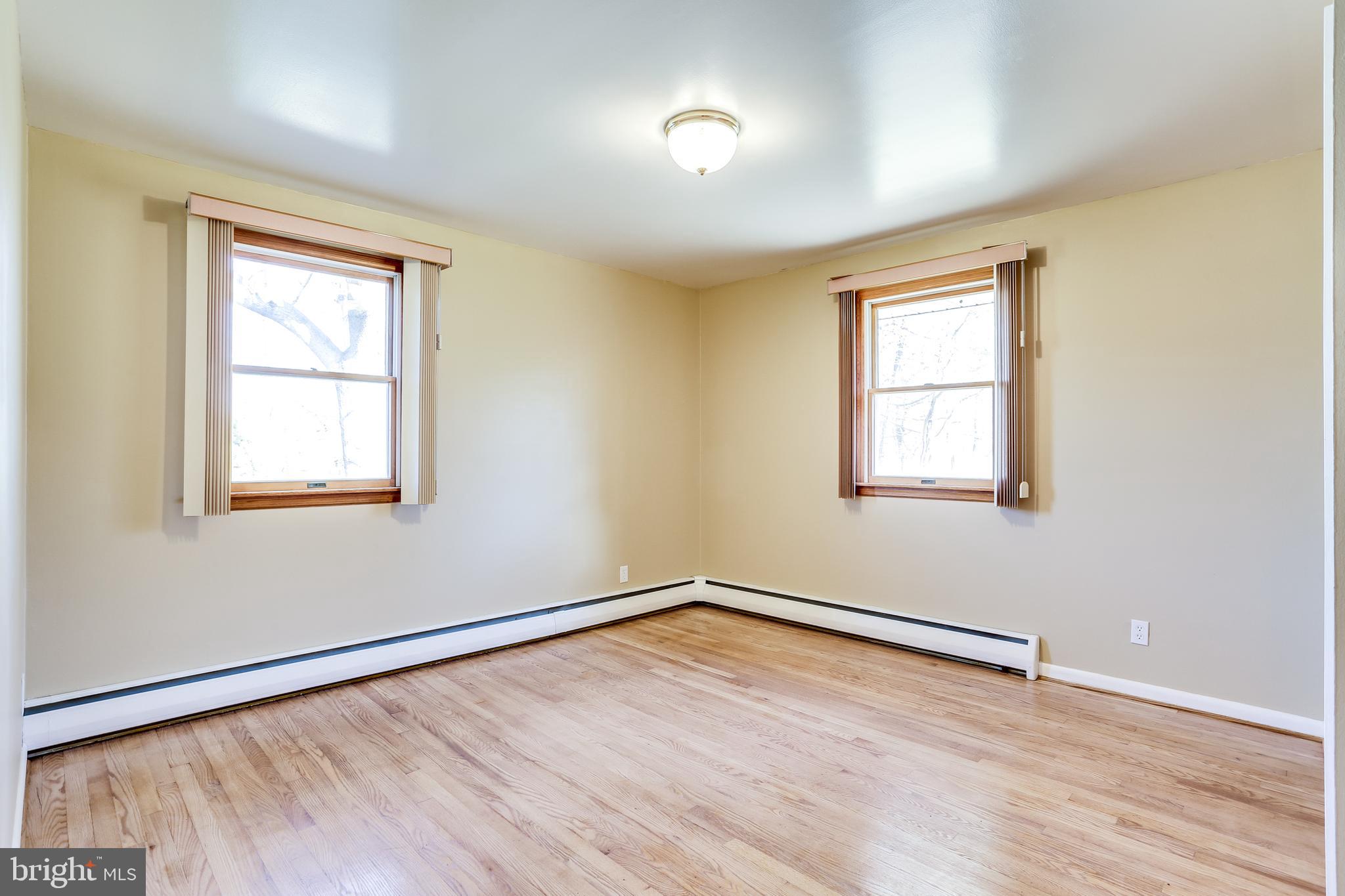 MOUNT HEBRON - Residential