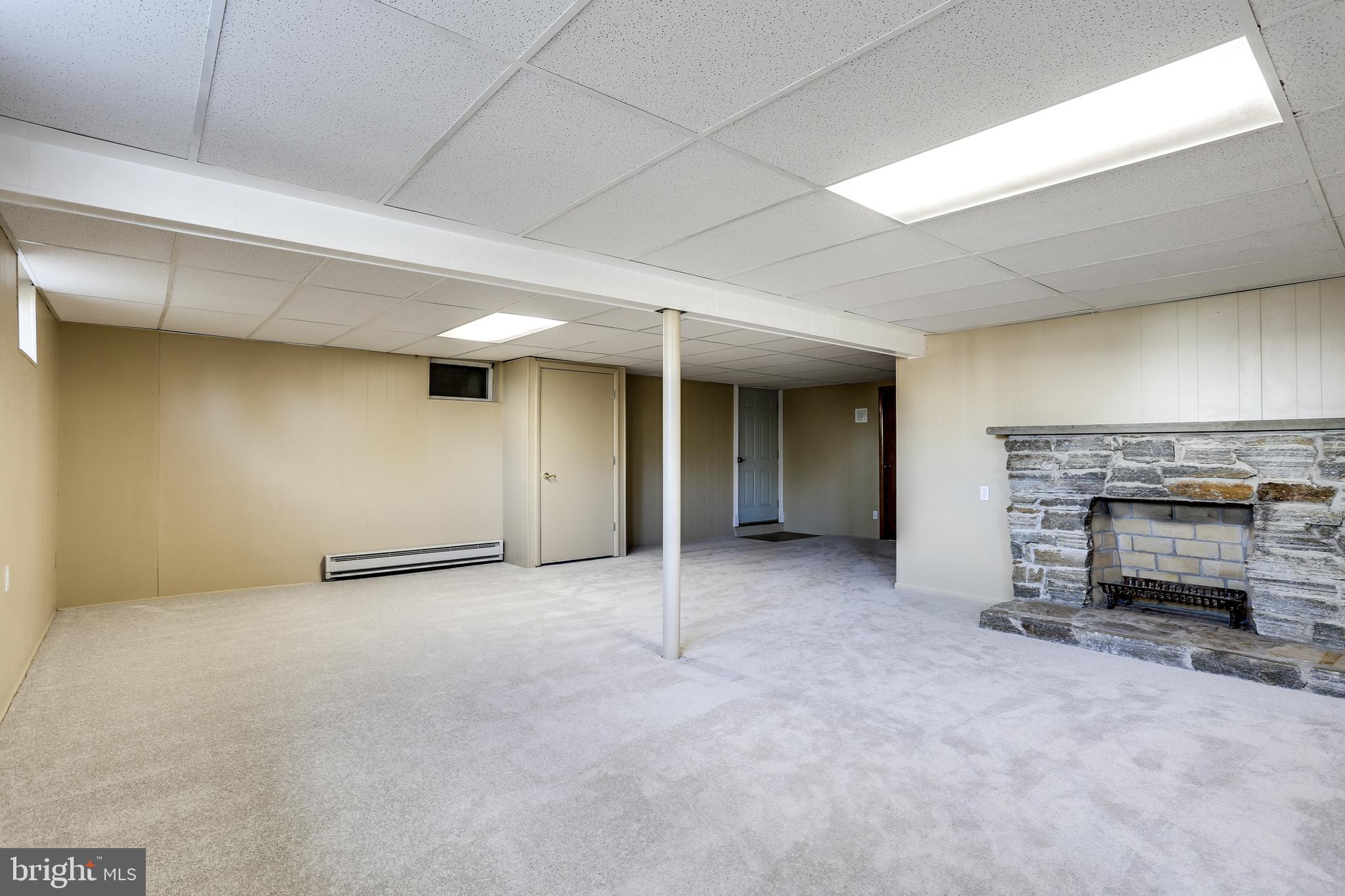 MOUNT HEBRON - Residential