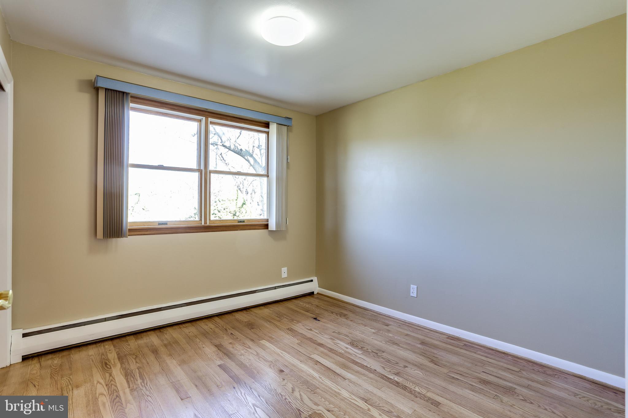 MOUNT HEBRON - Residential