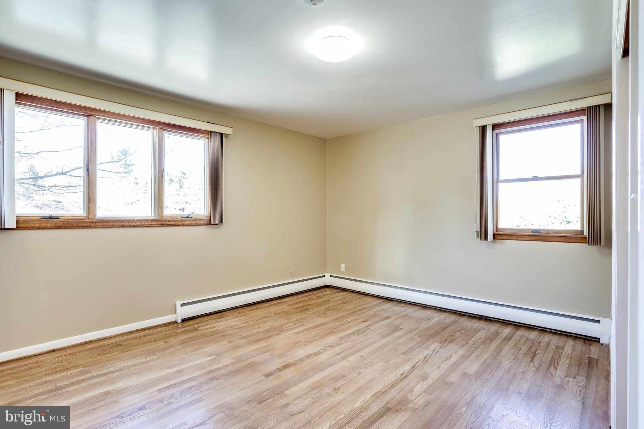 MOUNT HEBRON - Residential