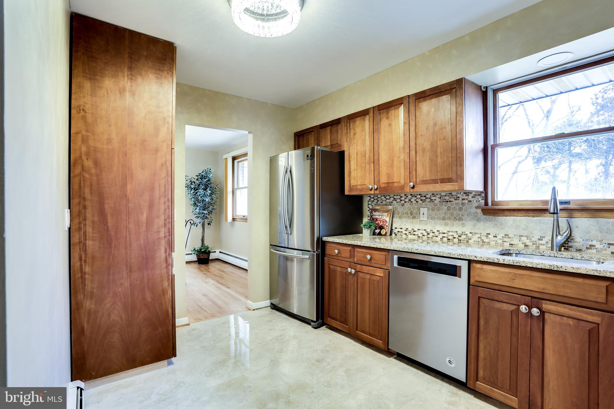 MOUNT HEBRON - Residential