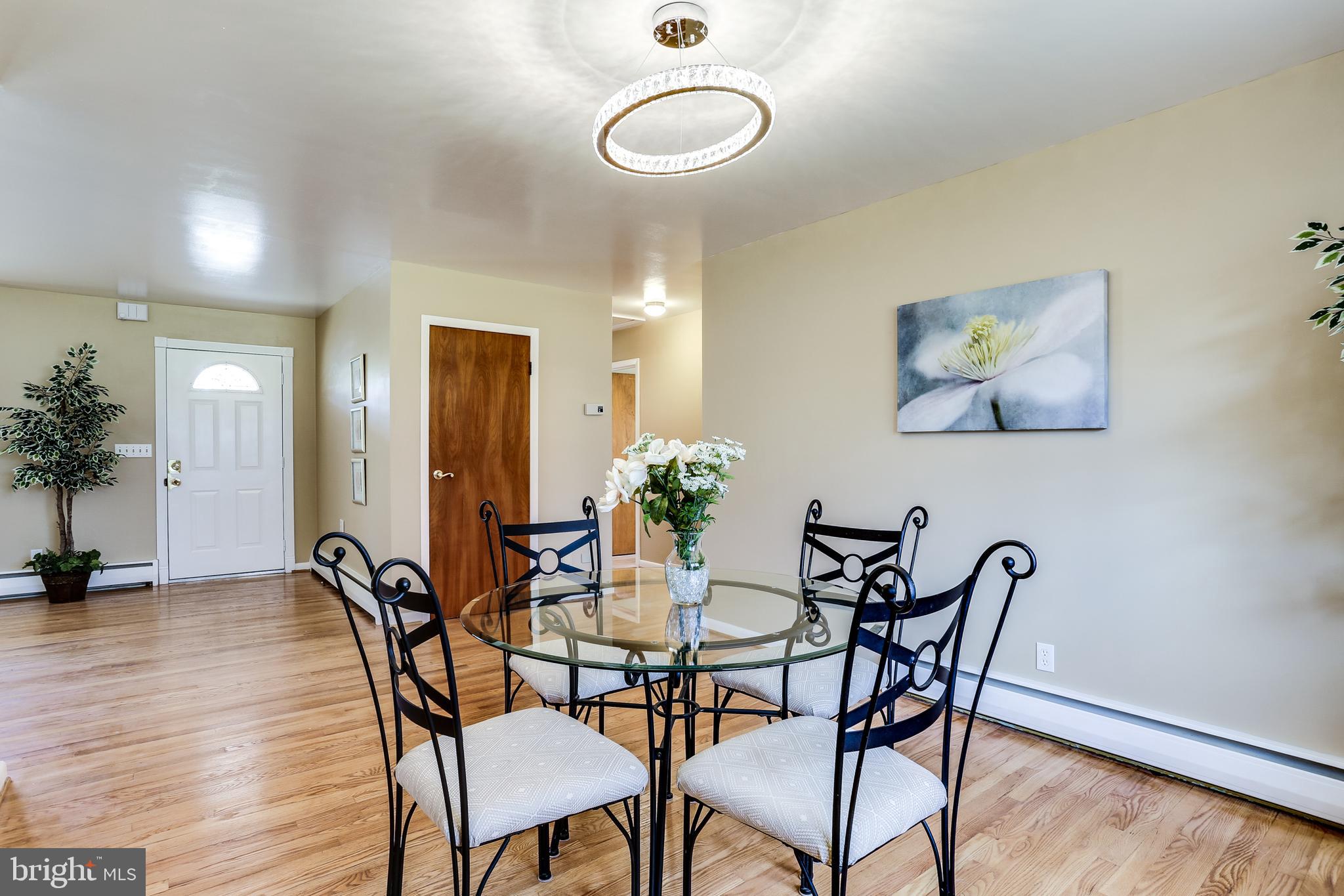 MOUNT HEBRON - Residential