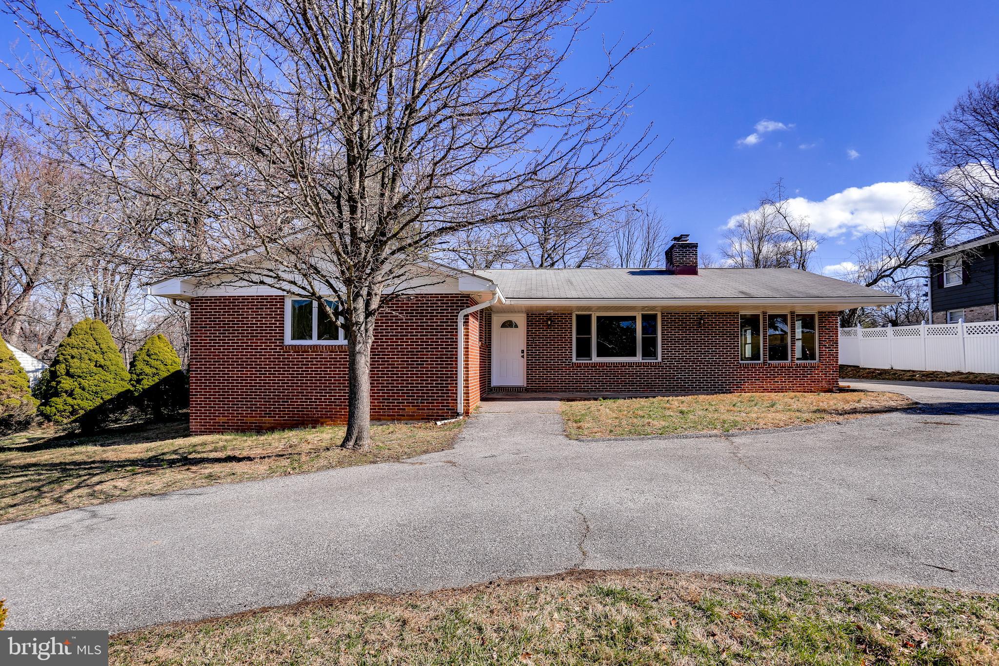 MOUNT HEBRON - Residential