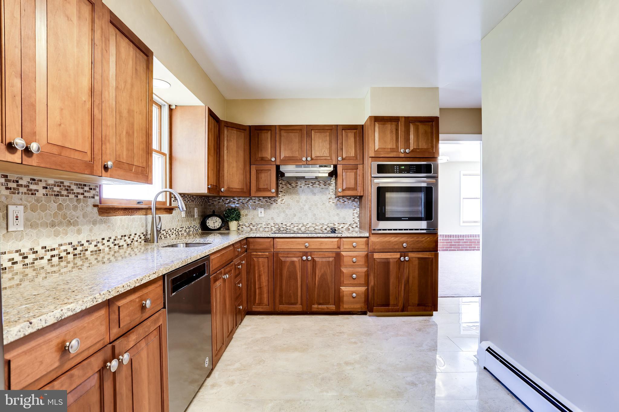 MOUNT HEBRON - Residential