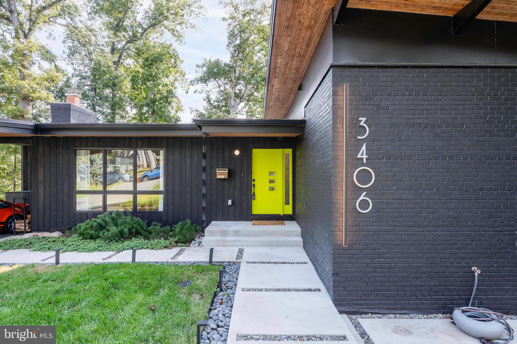 3406 BARGER DRIVE