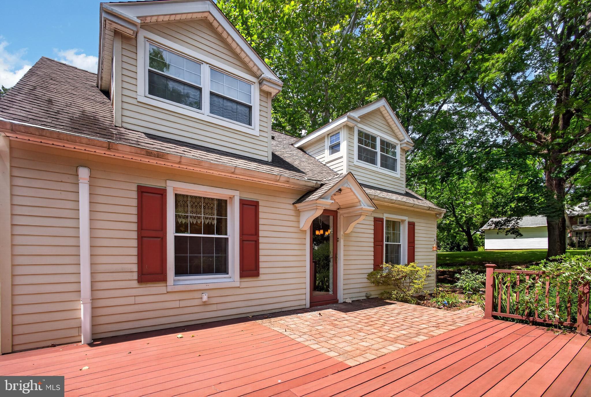 1164 E SCHUYLKILL ROAD