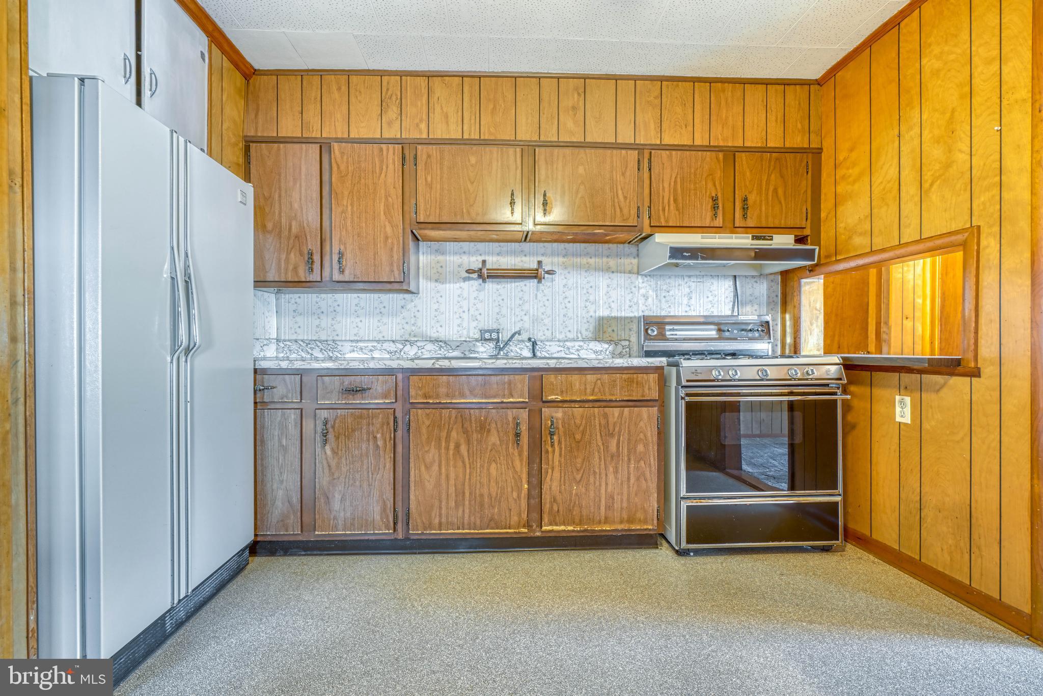 EDGEWATER - Residential