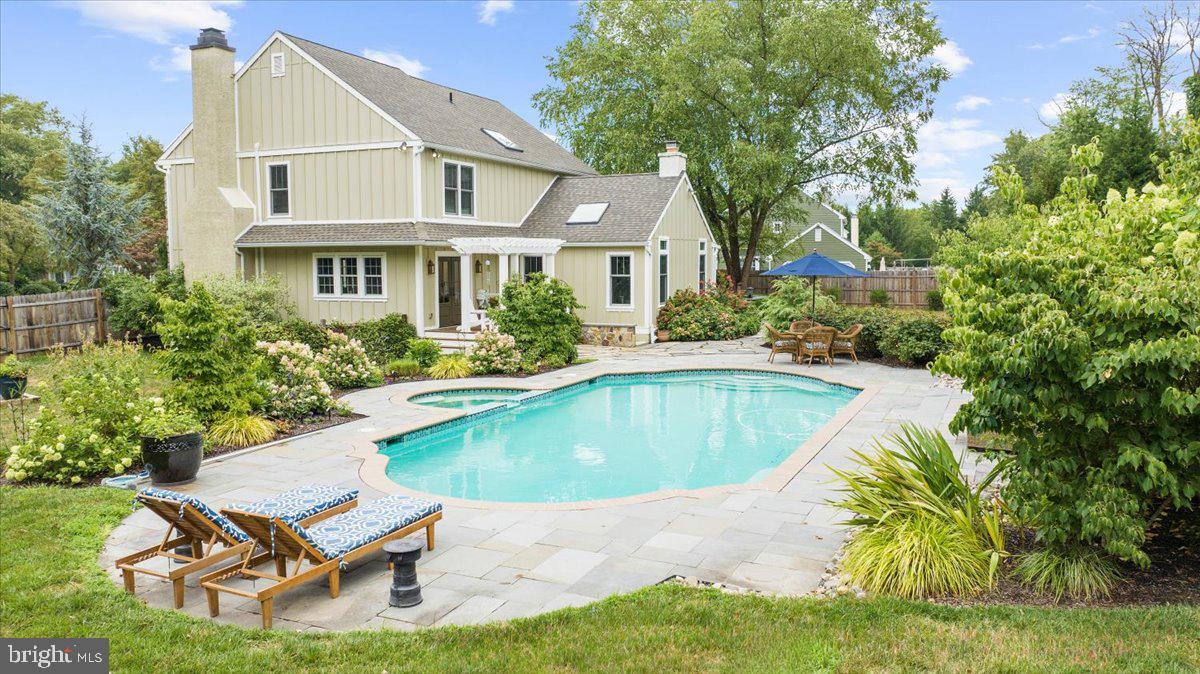 WEYHILL - Residential