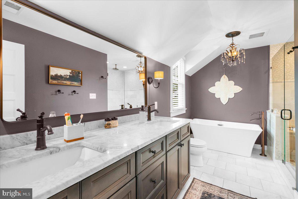 WEYHILL - Residential